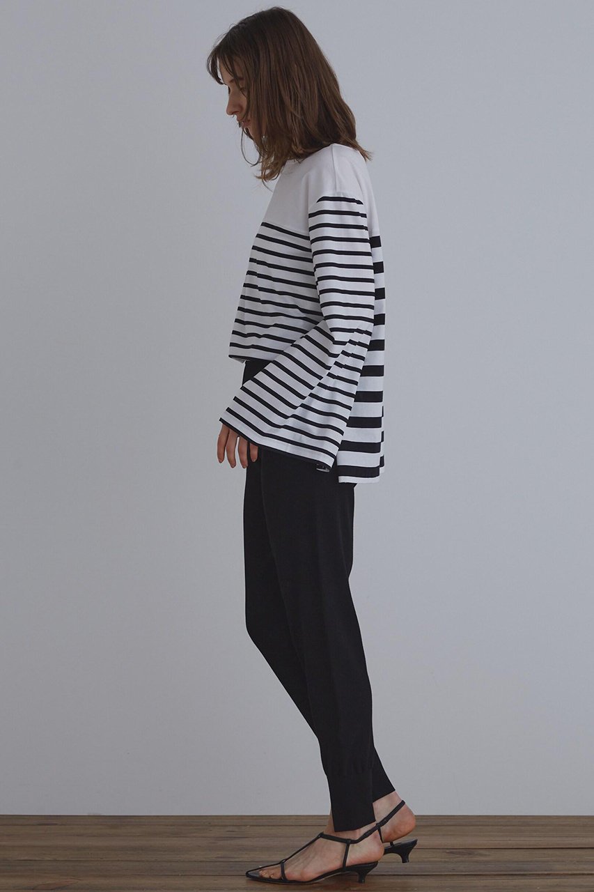 【ル フィル/LE PHIL】の《LE PHIL》スリットボーダーT 人気、トレンドファッション・服の通販 founy(ファニー) 　ファッション　Fashion　レディースファッション　Fashion for Women　トップス・カットソー　Cut & Sew Tops　シャツ・ブラウス・オフィスカジュアル　Elegant Blouses & Button-Ups　ロングTシャツ・Tシャツ　Longline T-Shirts & Tees　カットソー・ベーシックTシャツ　Cut-and-Sewn Tops / Stretch Tees & Basics　カットソー　Cut and Sewn Top　ショルダー　Shoulder, Shoulder Strap　シルケット　Silket, Silky Cotton　スタンダード　Standard, Basic　スリット　Slit, Slit Detail　スリーブ　Sleeve, Long Sleeve / Short Sleeve　ドロップ　Drop Shoulder, Dropped Style　ボーダー　Border, Stripe　ロング　Long, Long-Length　無地　Plain, Solid Color　other-3|ID: prp329100004610654 ipo3291000000035511398