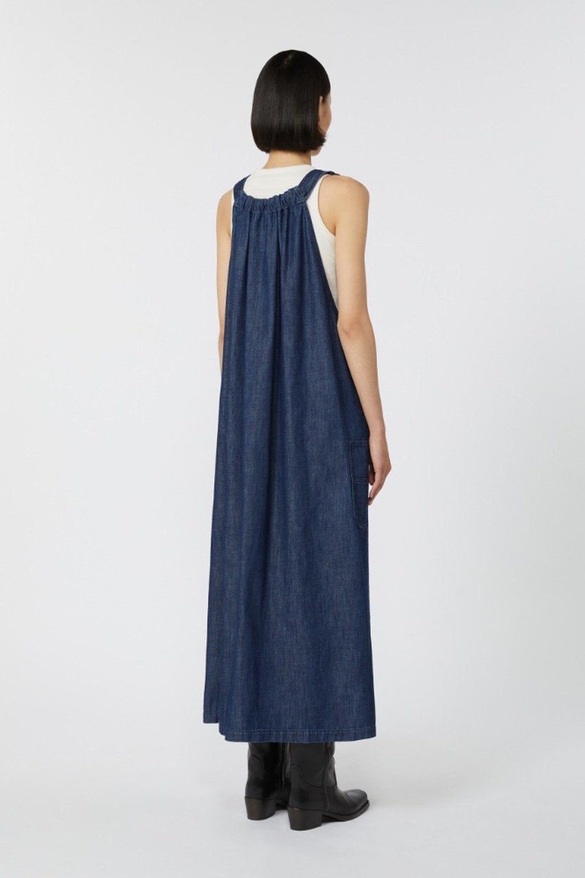 【マックスマーラ/Max Mara】の【Weekend Max Mara】KISS デニムドレス 人気、トレンドファッション・服の通販 founy(ファニー) 　ファッション　Fashion　レディースファッション　Fashion for Women　ワンピース　Dresses　フォーマル・パーティードレス・結婚式用ドレス　Elegant & Casual Dresses　チュニック　Tunic Tops & Dresses　ギャザー　Gathered, Ruffled　サスペンダー　Suspenders, Braces　チュニック　Tunic, Long Top　デニム　Denim, Jeans Material　ドレス　Dress, One-Piece　パッチ　Patch, Appliqué　フレア　Flare, Flared　ポケット　Pocket, Pocket Detail　ロング　Long, Long-Length　other-7|ID: prp329100004610657 ipo3291000000036225403