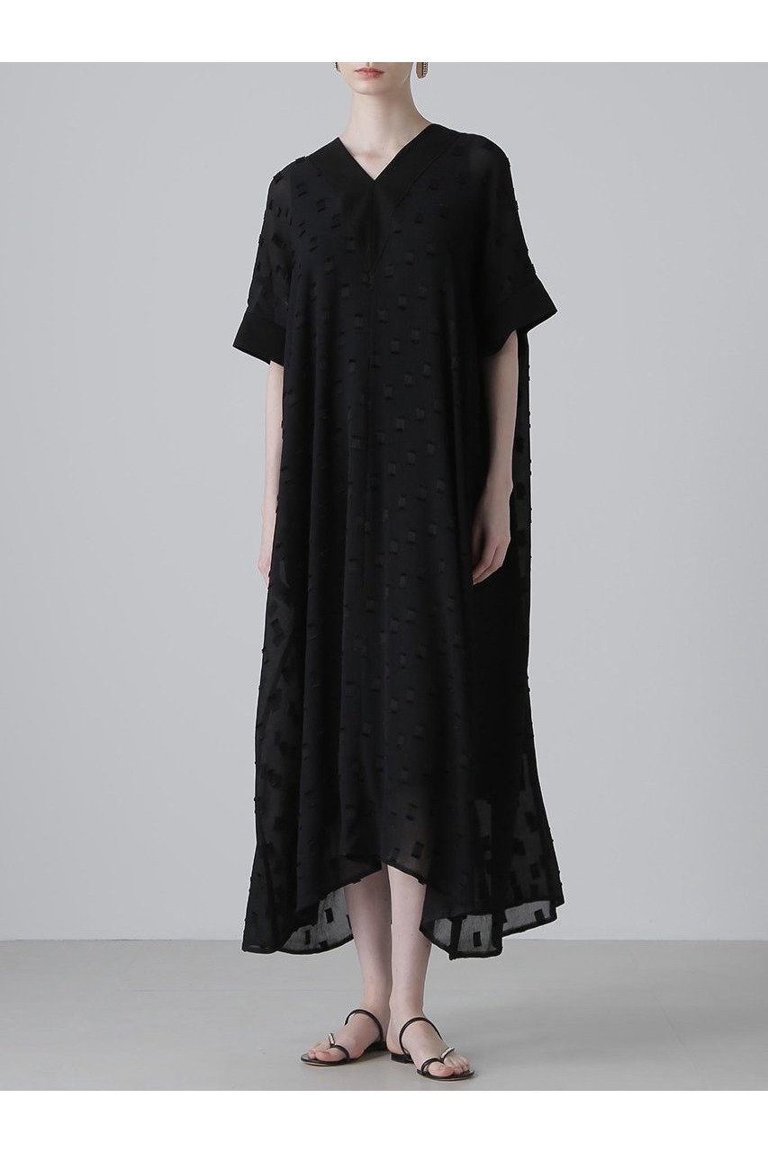 【アドーア/ADORE】のフィネストラジャガードワンピース 人気、トレンドファッション・服の通販 founy(ファニー) 　ファッション　Fashion　レディースファッション　Fashion for Women　ワンピース　Dresses　チュニック　Tunic Tops & Dresses　ジャカード／ジャガード　Jacquard, Woven Pattern　スクエア　Square, Square Shape　チュニック　Tunic, Long Top　ドレス　Dress, One-Piece　モチーフ　Motif, Design Theme　ヨーク　Yoke, Yoke Design　ルーズ　Loose, Oversized　ロング　Long, Long-Length　新作・新入荷　New Arrivals / New In　秋　Autumn　other-2|ID: prp329100004610664 ipo3291000000032989503
