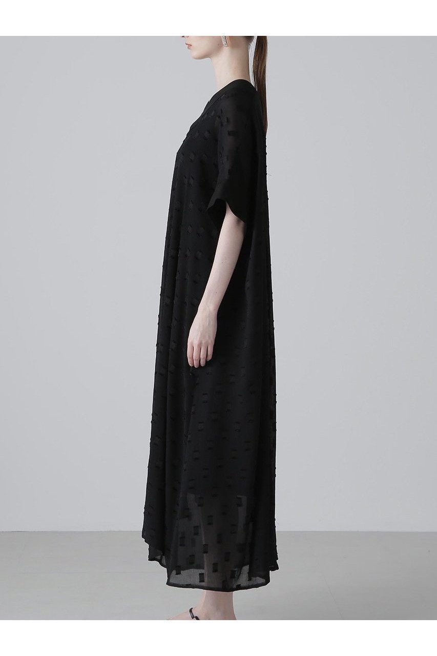 【アドーア/ADORE】のフィネストラジャガードワンピース 人気、トレンドファッション・服の通販 founy(ファニー) 　ファッション　Fashion　レディースファッション　Fashion for Women　ワンピース　Dresses　チュニック　Tunic Tops & Dresses　ジャカード／ジャガード　Jacquard, Woven Pattern　スクエア　Square, Square Shape　チュニック　Tunic, Long Top　ドレス　Dress, One-Piece　モチーフ　Motif, Design Theme　ヨーク　Yoke, Yoke Design　ルーズ　Loose, Oversized　ロング　Long, Long-Length　新作・新入荷　New Arrivals / New In　秋　Autumn　other-4|ID: prp329100004610664 ipo3291000000032989505
