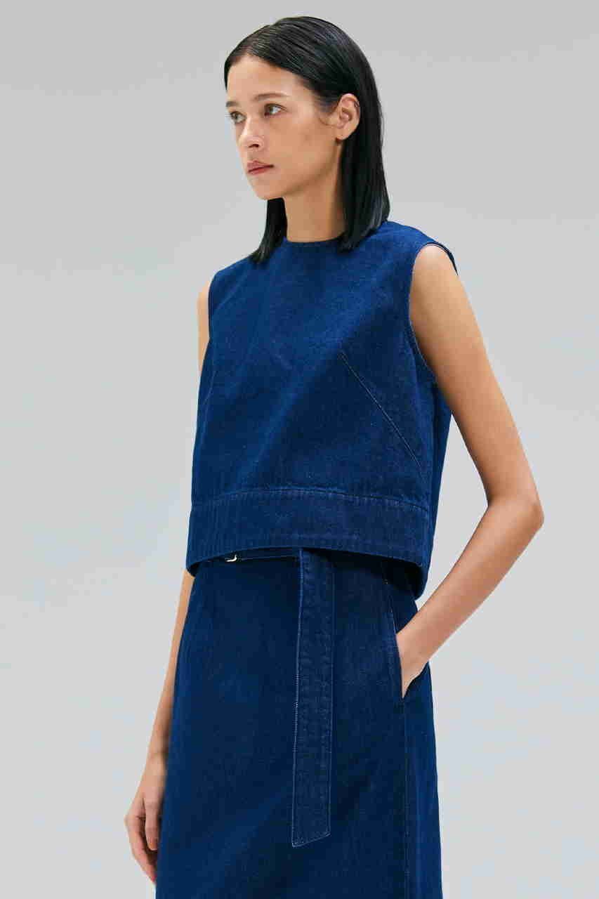 【ベイジ,/BEIGE,】のNAVIGLIO(ナヴィリオ)/ショート丈ノースリーブデニムブラウス 人気、トレンドファッション・服の通販 founy(ファニー) 　ファッション　Fashion　レディースファッション　Fashion for Women　トップス・カットソー　Cut & Sew Tops　キャミソール&ノースリーブ　Camisoles & Sleeveless Tops　シャツ・ブラウス・オフィスカジュアル　Elegant Blouses & Button-Ups　おすすめ　Recommended / Our Picks　コンパクト　Compact, Small Size　ショート　Short, Short Length　デニム　Denim, Jeans Material　ノースリーブ　Sleeveless, No-Sleeve　ハイネック　High Neck, Mock Neck　other-7|ID: prp329100004610681 ipo3291000000036225418