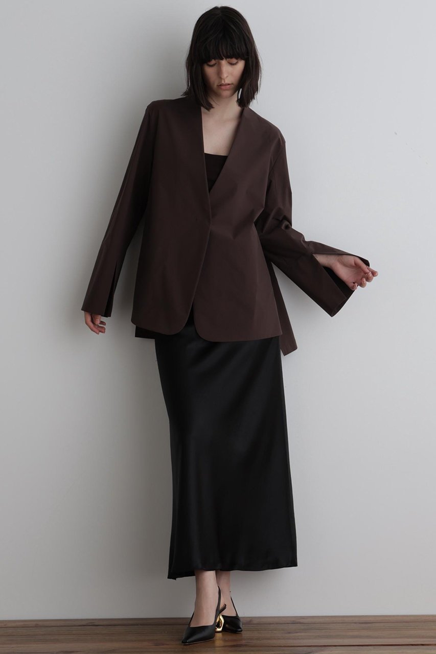 【ル フィル/LE PHIL】のSOLOTEXブロードジャケット 人気、トレンドファッション・服の通販 founy(ファニー) 　ファッション　Fashion　レディースファッション　Fashion for Women　アウター　Coat / Outerwear Collection　レディースジャケット・軽アウター　Jackets　おすすめ　Recommended / Our Picks　ジャケット　Jacket, Outerwear　スタンダード　Standard, Basic　スリット　Slit, Slit Detail　ブロード　Broadcloth, Fine Cotton　リラックス　Relax, Relaxed Fit　エレガント 上品　Elegant　定番　Standard, Basic Item　旅行　Travel　other-3|ID: prp329100004610693 ipo3291000000033369861