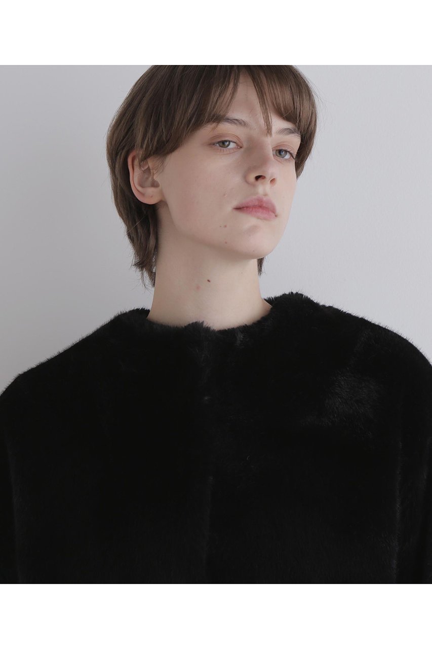 【ル フィル/LE PHIL】のフェイクファーショートジャケット 人気、トレンドファッション・服の通販 founy(ファニー) 　ファッション　Fashion　レディースファッション　Fashion for Women　アウター　Coat / Outerwear Collection　レディースジャケット・軽アウター　Jackets　おすすめ　Recommended / Our Picks　なめらか　Smooth, Silky Texture　ショート　Short, Short Length　ジャケット　Jacket, Outerwear　スタンダード　Standard, Basic　フェイクファー　Faux Fur, Imitation Fur　フレア　Flare, Flared　ボレロ　Bolero, Short Cardigan　ロング　Long, Long-Length　再入荷　Restock / Back in Stock　A/W・秋冬　Autumn/Winter　other-6|ID: prp329100004610694 ipo3291000000035722850