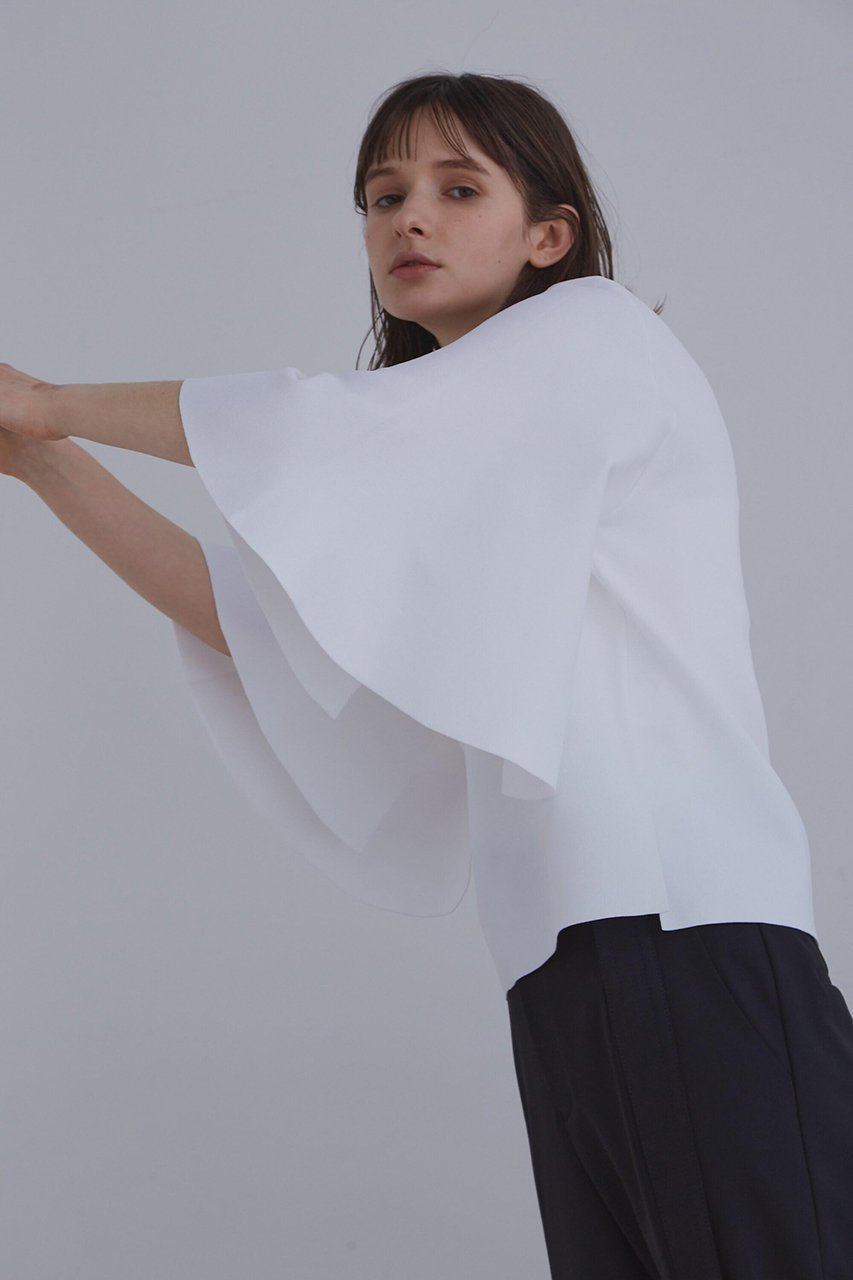 【ル フィル/LE PHIL】の《LE PHIL》フレアスリーブトップ インテリア・キッズ・メンズ・レディースファッション・服の通販 founy(ファニー) 　ファッション　Fashion　レディースファッション　Fashion for Women　トップス・カットソー　Cut & Sew Tops　ニット　Knit Tops & Sweaters　カジュアルプルオーバー・ニットトップス　Pullovers & Knit Tops / Casual Pullovers　おすすめ　Recommended / Our Picks　スタンダード　Standard, Basic　スリーブ　Sleeve, Long Sleeve / Short Sleeve　デニム　Denim, Jeans Material　フレア　Flare, Flared　ボトム　Bottoms, Lower Wear　夏　Summer　ホワイト|ID: prp329100004610707 ipo3291000000035470541