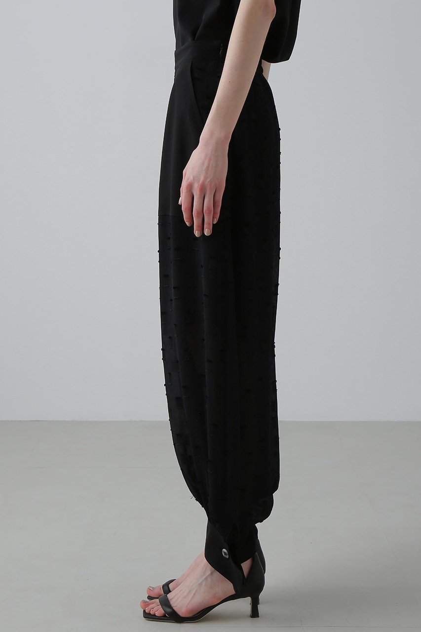【アドーア/ADORE】のフィネストラジャガードパンツ 人気、トレンドファッション・服の通販 founy(ファニー) 　ファッション　Fashion　レディースファッション　Fashion for Women　パンツ　Pants & Trousers　ジャカード／ジャガード　Jacquard, Woven Pattern　セットアップ　Set-Up, Coordinated Outfit　ポケット　Pocket, Pocket Detail　モチーフ　Motif, Design Theme　ルーズ　Loose, Oversized　新作・新入荷　New Arrivals / New In　other-4|ID: prp329100004610712 ipo3291000000032989905