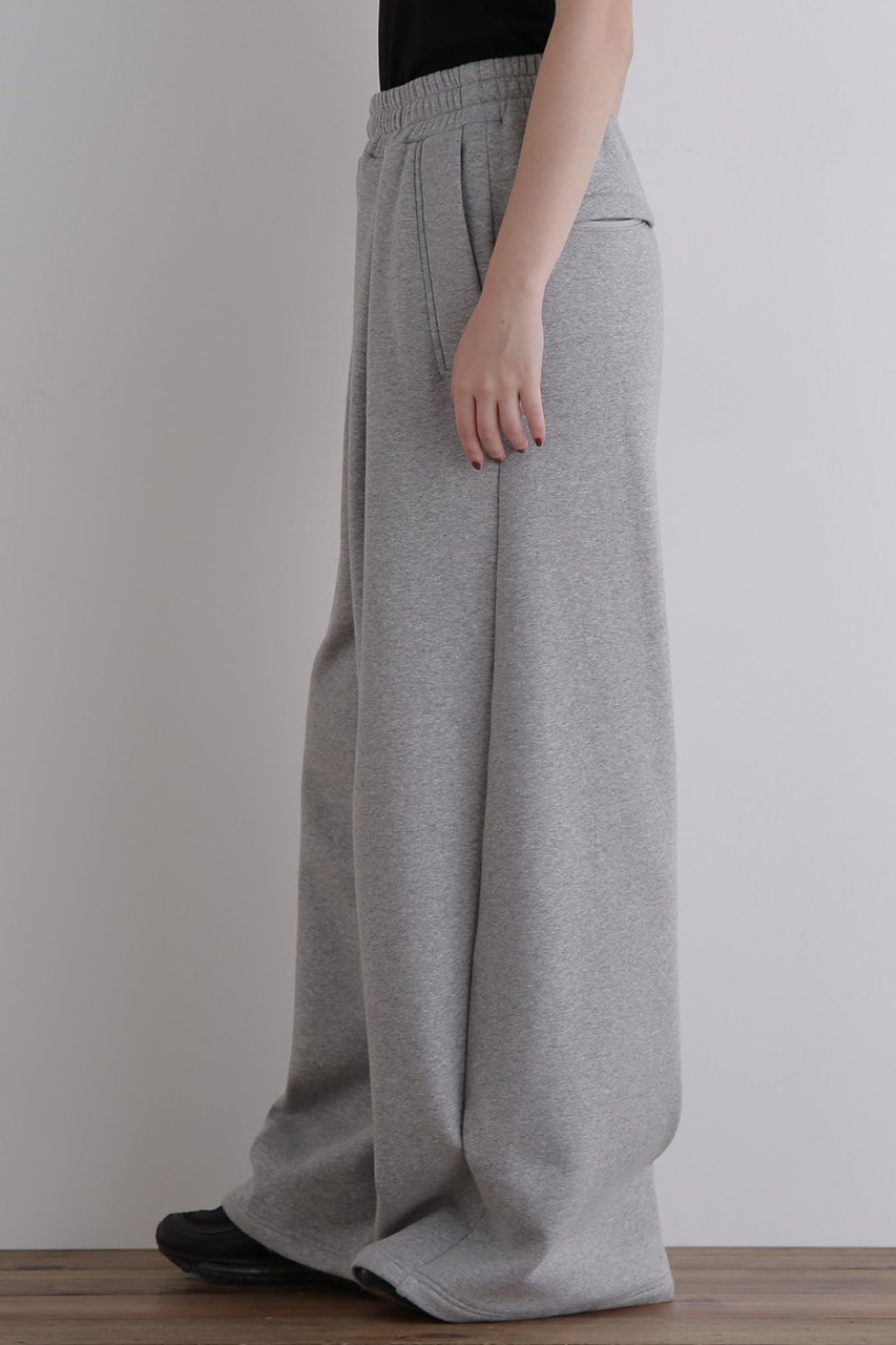 【ル フィル/LE PHIL】の《LE PHIL SPORTS》バック裏毛パンツ 人気、トレンドファッション・服の通販 founy(ファニー) 　ファッション　Fashion　レディースファッション　Fashion for Women　パンツ　Pants & Trousers　バッグ　Bags　スポーツウェア　Functional & Stylish Sportswear　スポーツ パンツ　Workout Pants / Training Shorts / Joggers　ストレート　Straight, Straight Cut　ドローコード　Drawcord, Drawstring Cord　ビッグ　Big, Oversized　ベーシック　Basic, Essential　ポケット　Pocket, Pocket Detail　リラックス　Relax, Relaxed Fit　other-4|ID: prp329100004610718 ipo3291000000035722923