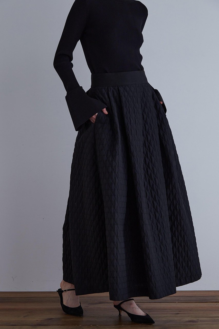 【ル フィル/LE PHIL】のサークルジャガードスカート 人気、トレンドファッション・服の通販 founy(ファニー) 　ファッション　Fashion　レディースファッション　Fashion for Women　スカート　Skirts　ロングスカート　Long Skirts / Maxi & Midi Skirts　おすすめ　Recommended / Our Picks　サークル　Circle, Round Design　シンプル　Simple, Minimal　ジャカード／ジャガード　Jacquard, Woven Pattern　スタンダード　Standard, Basic　ドレス　Dress, One-Piece　マキシ　Maxi, Full Length　モチーフ　Motif, Design Theme　ランダム　Random, Irregular　ロング　Long, Long-Length　 other-1|ID: prp329100004610739 ipo3291000000035470684