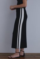 【ル フィル/LE PHIL】のラインニットスカート 人気、トレンドファッション・服の通販 founy(ファニー) ファッション Fashion レディースファッション Fashion for Women スカート Skirts ロングスカート Long Skirts / Maxi & Midi Skirts スタンダード Standard, Basic スポーティ Sporty, Casual Athletic ペンシル Pencil, Pencil Skirt ボトム Bottoms, Lower Wear ロング Long, Long-Length |ID:prp329100004610740