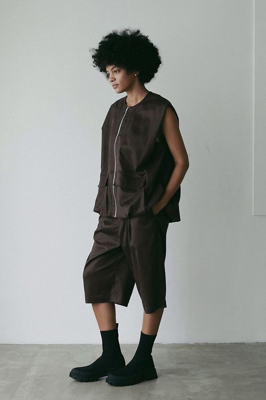 【ハー/HER.】の【7/17 12:00販売開始】カーブハーフパンツ 人気、トレンドファッション・服の通販 founy(ファニー) 　ファッション　Fashion　レディースファッション　Fashion for Women　パンツ　Pants & Trousers　ショートパンツ・ハーフパンツ　High-Waisted & Relaxed Shorts　ショート　Short, Short Length　ハーフ　Half, Half-Length　バランス　Balance, Style Balance　新作・新入荷　New Arrivals / New In　other-4|ID: prp329100004612545 ipo3291000000033013792