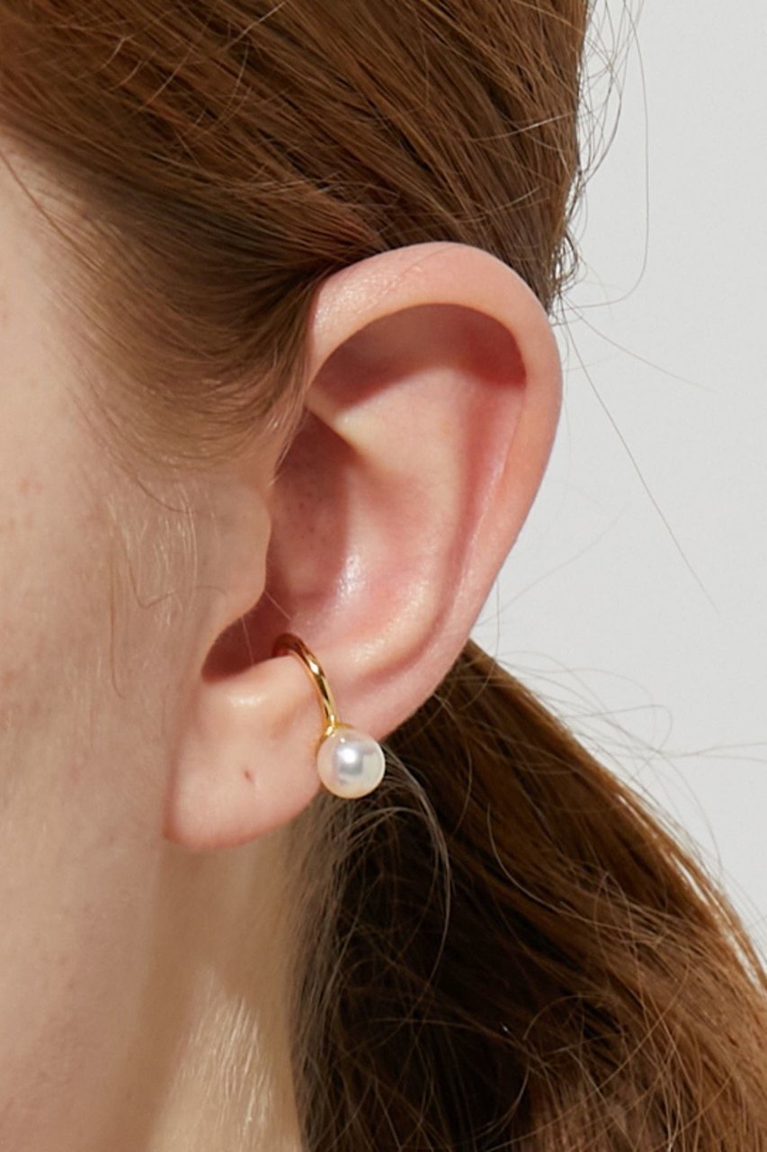 【アルティーダ ウード/ARTIDA OUD】のphilia アコヤパール ミニマム イヤーカフ(片耳用) 人気、トレンドファッション・服の通販 founy(ファニー) 　ファッション　Fashion　レディースファッション　Fashion for Women　ジュエリー　Jewelry　ファッションリング　Fashion Rings　イヤリング・フープ・ドロップタイプ　Hoop, Drop & Clip Earrings　イヤリング　Earrings　イヤーカフ　Ear Cuffs　エレガント 上品　Elegant　パール　Pearl, Pearl Accent　フォルム　Silhouette, Form　片耳　One-Ear, Single Earring　other-2|ID: prp329100004613234 ipo3291000000035864720
