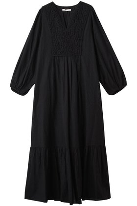 【ヌキテパ/NE QUITTEZ PAS】のCOTTON ジャカード レース ヨーク ドレス 人気、トレンドファッション・服の通販 founy(ファニー) ファッション Fashion レディースファッション Fashion for Women ワンピース Dresses フォーマル・パーティードレス・結婚式用ドレス Elegant & Casual Dresses チュニック Tunic Tops & Dresses 2025年 2025 2025-2026秋冬・A/W Autumn/Winter 2025–26 AW25–26 サンダル Sandals, Summer Shoes シューズ Shoes, Footwear ジャカード／ジャガード Jacquard, Woven Pattern スリット Slit, Slit Detail チュニック Tunic, Long Top ドレス Dress, One-Piece パーティ Party, Party Style フラット Flat, Flat Shoes ヨーク Yoke, Yoke Design リラックス Relax, Relaxed Fit レース Lace, Lace Fabric ロング Long, Long-Length エレガント 上品 Elegant A/W・秋冬 Autumn/Winter |ID:prp329100004613289