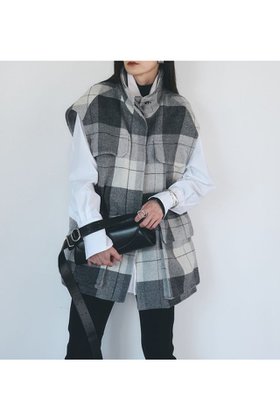 【カオス/Chaos】のスーペリヤヌスベスト 人気、トレンドファッション・服の通販 founy(ファニー) ファッション Fashion レディースファッション Fashion for Women アウター Coat / Outerwear Collection レディースジャケット・軽アウター Jackets ジャケット Jacket, Outerwear スタンド Stand Collar, Upright Stand ドロップ Drop Shoulder, Dropped Style ブルゾン Blouson, Bomber Jacket ベスト Vest, Waistcoat 新作・新入荷 New Arrivals / New In |ID:prp329100004613313