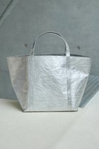 【ウィムガゼット/Whim Gazette】の【THE PAUSE】ペーパートート M シルバー|ID:prp329100004614005