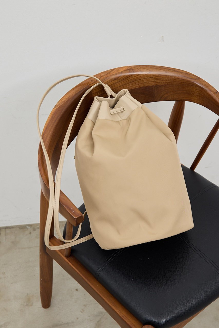 【ガリャルダガランテ/GALLARDAGALANTE】の【撥水加工】【2.718】ボンサック インテリア・キッズ・メンズ・レディースファッション・服の通販 founy(ファニー) 　ファッション　Fashion　レディースファッション　Fashion for Women　バッグ　Bags　スマート　Smart, Elegant　ポケット　Pocket, Pocket Detail　リュック　Backpack, Rucksack　ベージュ|ID: prp329100004614009 ipo3291000000035101773