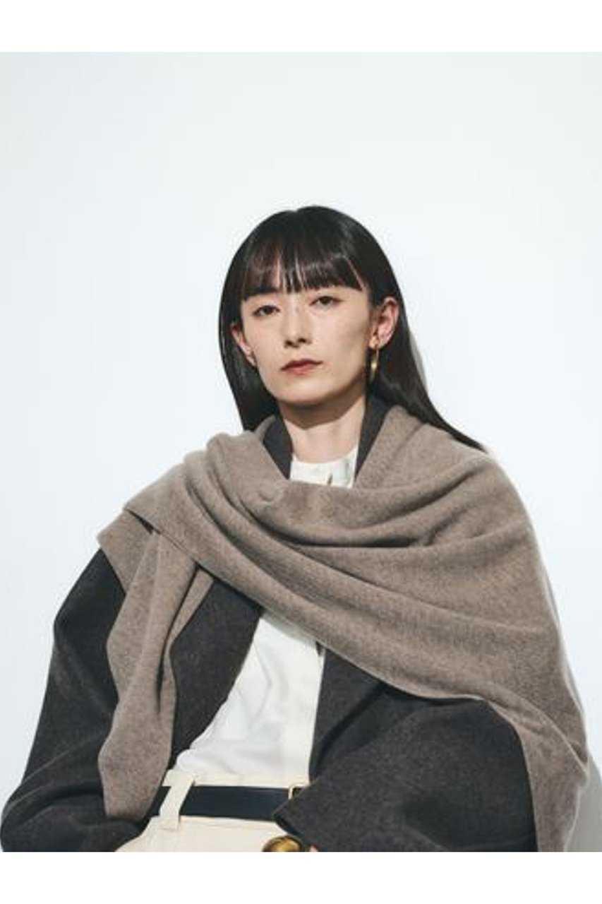 【カオス/Chaos】の【ASAUCE MELER】別注トライアングルストール 人気、トレンドファッション・服の通販 founy(ファニー) 　ファッション　Fashion　レディースファッション　Fashion for Women　ストール　Soft & Warm Scarves　マフラー・スヌード / 冬小物の定番　Scarves & Mufflers　ストール　Stole, Wrap　トライアングル　Triangle, Triangular Shape　ホールガーメント　WholeGarment, Seamless Knit　マフラー　Scarf, Muffler　人気　Popular, Best Seller　別注　Limited Edition, Custom Order　other-8|ID: prp329100004614022 ipo3291000000034615773