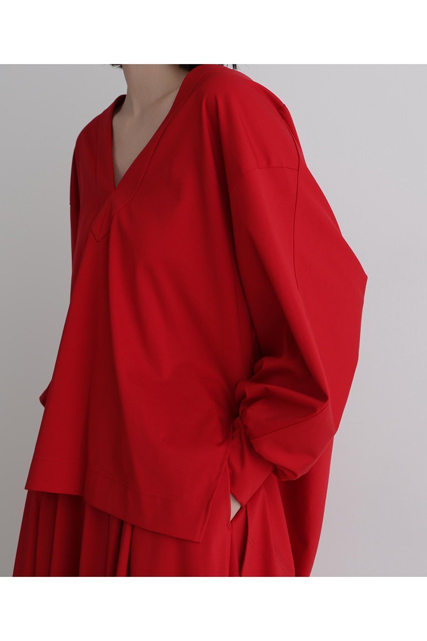 【ル フィル/LE PHIL】のコンパクトポンチVネックプルオーバー 人気、トレンドファッション・服の通販 founy(ファニー) 　ファッション　Fashion　レディースファッション　Fashion for Women　トップス・カットソー　Cut & Sew Tops　シャツ・ブラウス・オフィスカジュアル　Elegant Blouses & Button-Ups　ロングTシャツ・Tシャツ　Longline T-Shirts & Tees　カジュアルプルオーバー・ニットトップス　Pullovers & Knit Tops / Casual Pullovers　カットソー・ベーシックTシャツ　Cut-and-Sewn Tops / Stretch Tees & Basics　Vネックトップス　V-Neck Tops / V-Cut Neckline Shirts　コンパクト　Compact, Small Size　シンプル　Simple, Minimal　スリット　Slit, Slit Detail　スリーブ　Sleeve, Long Sleeve / Short Sleeve　デコルテ　Décolleté, Neckline　バランス　Balance, Style Balance　フォルム　Silhouette, Form　ボトム　Bottoms, Lower Wear　ロング　Long, Long-Length　今季　This Season, Current Season　新作・新入荷　New Arrivals / New In　other-7|ID: prp329100004614037 ipo3291000000033034958