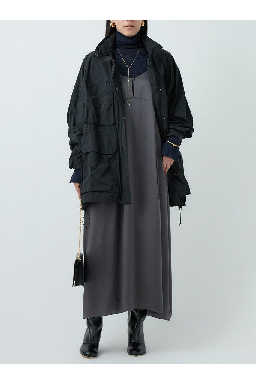【カオス/Chaos】のティントワンピース インテリア・キッズ・メンズ・レディースファッション・服の通販 founy(ファニー) 　ファッション　Fashion　レディースファッション　Fashion for Women　ワンピース　Dresses　チュニック　Tunic Tops & Dresses　2025年　2025　2025-2026秋冬・A/W　Autumn/Winter 2025–26 AW25–26　キャミワンピース　Cami Dress, Slip Dress　サテン　Satin, Glossy Fabric　シルク　Silk, 100% Silk　スリット　Slit, Slit Detail　チュニック　Tunic, Long Top　フロント　Front, Front Design　ランダム　Random, Irregular　リラックス　Relax, Relaxed Fit　ロング　Long, Long-Length　エレガント 上品　Elegant　A/W・秋冬　Autumn/Winter　チャコール|ID: prp329100004614051 ipo3291000000033035064