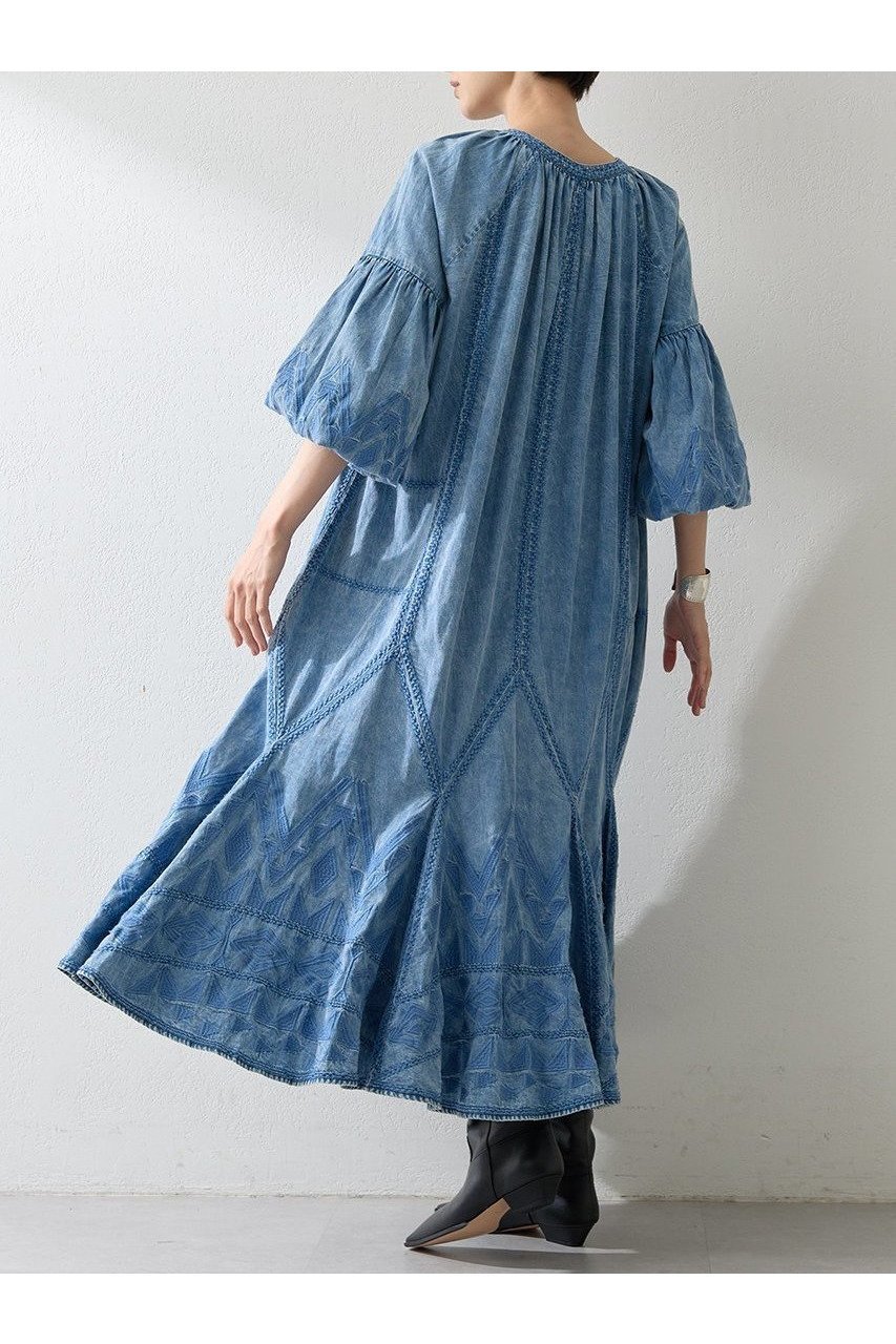 【ウィムガゼット/Whim Gazette】のエンブロイダリーワンピース 人気、トレンドファッション・服の通販 founy(ファニー) 　ファッション　Fashion　レディースファッション　Fashion for Women　ワンピース　Dresses　チュニック　Tunic Tops & Dresses　2025年　2025　2025-2026秋冬・A/W　Autumn/Winter 2025–26 AW25–26　アクセサリー　Fashion Accessories　インド　Indian Textile　エスニック　Ethnic Style　シューズ　Shoes, Footwear　チュニック　Tunic, Long Top　デニム　Denim, Jeans Material　モチーフ　Motif, Design Theme　モノトーン　Monotone, Black and White　ロング　Long, Long-Length　A/W・秋冬　Autumn/Winter　other-4|ID: prp329100004614055 ipo3291000000033035103
