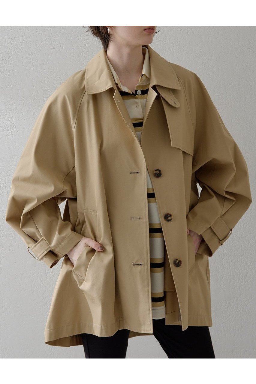 【ウィムガゼット/Whim Gazette】の【THE PAUSE】ショートバルマカンコート インテリア・キッズ・メンズ・レディースファッション・服の通販 founy(ファニー) 　ファッション　Fashion　レディースファッション　Fashion for Women　アウター　Coat / Outerwear Collection　コート・ロングコート・ピーコート　Long Coats, Peacoats & More　2025年　2025　2025-2026秋冬・A/W　Autumn/Winter 2025–26 AW25–26　インド　Indian Textile　インナー　Innerwear　ショート　Short, Short Length　スタイリッシュ　Stylish, Fashionable　スタンド　Stand Collar, Upright Stand　プリーツ　Pleats, Pleated　ベーシック　Basic, Essential　ボックス　Boxy, Box Shape　ミドル　Middle Length, Mid Height　A/W・秋冬　Autumn/Winter　ベージュ|ID: prp329100004614083 ipo3291000000033035325