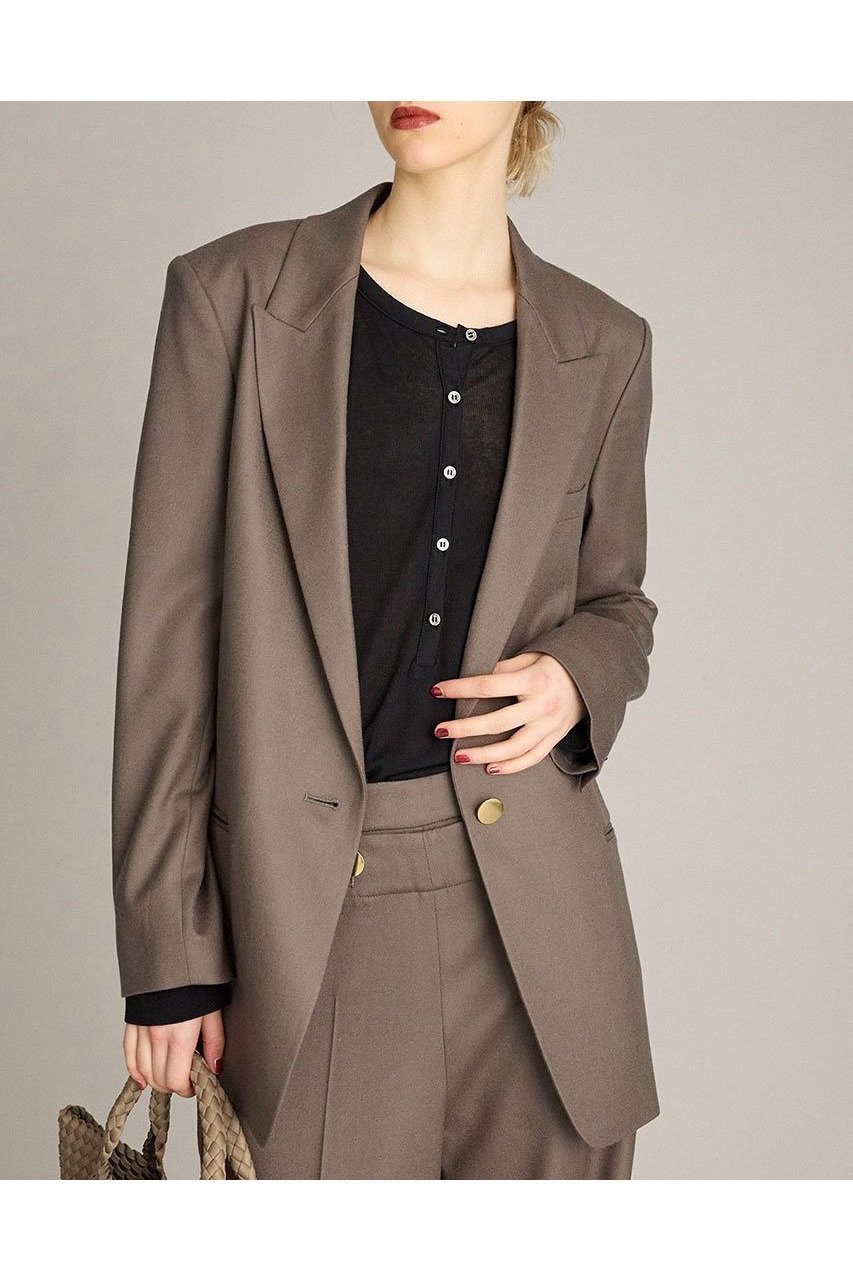 【ブリル/BRILL】のウールピークトラペルジャケット インテリア・キッズ・メンズ・レディースファッション・服の通販 founy(ファニー) 　ファッション　Fashion　レディースファッション　Fashion for Women　アウター　Coat / Outerwear Collection　レディースジャケット・軽アウター　Jackets　2025年　2025　2025-2026秋冬・A/W　Autumn/Winter 2025–26 AW25–26　ジャケット　Jacket, Outerwear　ストレッチ　Stretch, Stretchy Fabric　A/W・秋冬　Autumn/Winter　カーキ|ID: prp329100004614084 ipo3291000000033035334