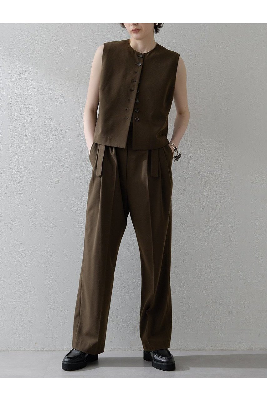 【ウィムガゼット/Whim Gazette】の【THE PAUSE】トロコンパクトジレ 人気、トレンドファッション・服の通販 founy(ファニー) 　ファッション　Fashion　レディースファッション　Fashion for Women　アウター　Coat / Outerwear Collection　レディースジャケット・軽アウター　Jackets　2025年　2025　2025-2026秋冬・A/W　Autumn/Winter 2025–26 AW25–26　おすすめ　Recommended / Our Picks　インナー　Innerwear　ウォッシャブル　Machine Washable　コンパクト　Compact, Small Size　ジャケット　Jacket, Outerwear　セットアップ　Set-Up, Coordinated Outfit　タンク　Tank Top, Sleeveless Top　ハイネック　High Neck, Mock Neck　ベスト　Vest, Waistcoat　マニッシュ　Mannish, Boyish　A/W・秋冬　Autumn/Winter　other-6|ID: prp329100004614088 ipo3291000000033035373