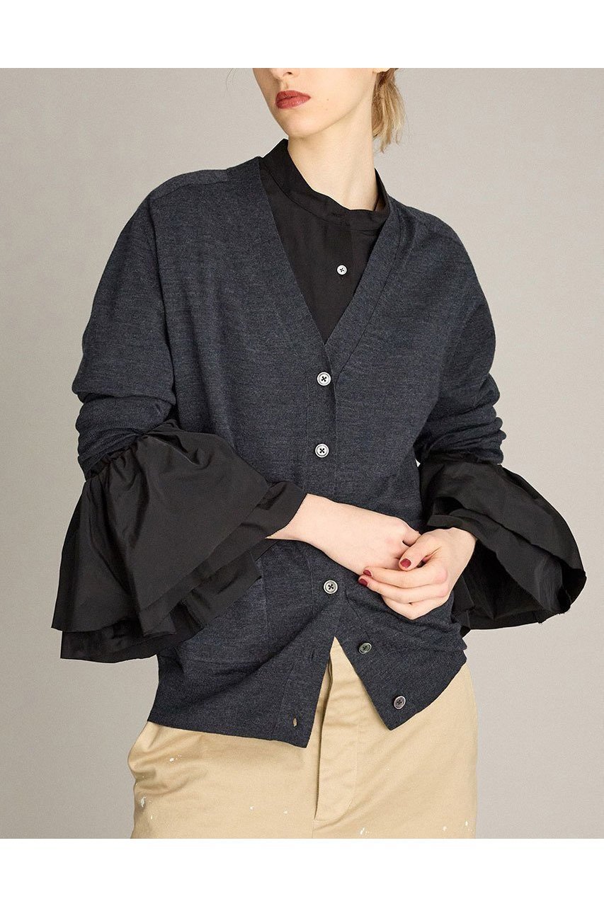 【ブリル/BRILL】のEMPIRE Vネックカーディガン インテリア・キッズ・メンズ・レディースファッション・服の通販 founy(ファニー) 　ファッション　Fashion　レディースファッション　Fashion for Women　トップス・カットソー　Cut & Sew Tops　ニット　Knit Tops & Sweaters　カーディガン・羽織り　Layered Style Cardigans　Vネックトップス　V-Neck Tops / V-Cut Neckline Shirts　カットソー　Cut and Sewn Top　カーディガン　Cardigan, Knitwear　シンプル　Simple, Minimal　エレガント 上品　Elegant　新作・新入荷　New Arrivals / New In　グレー|ID: prp329100004614094 ipo3291000000033035421