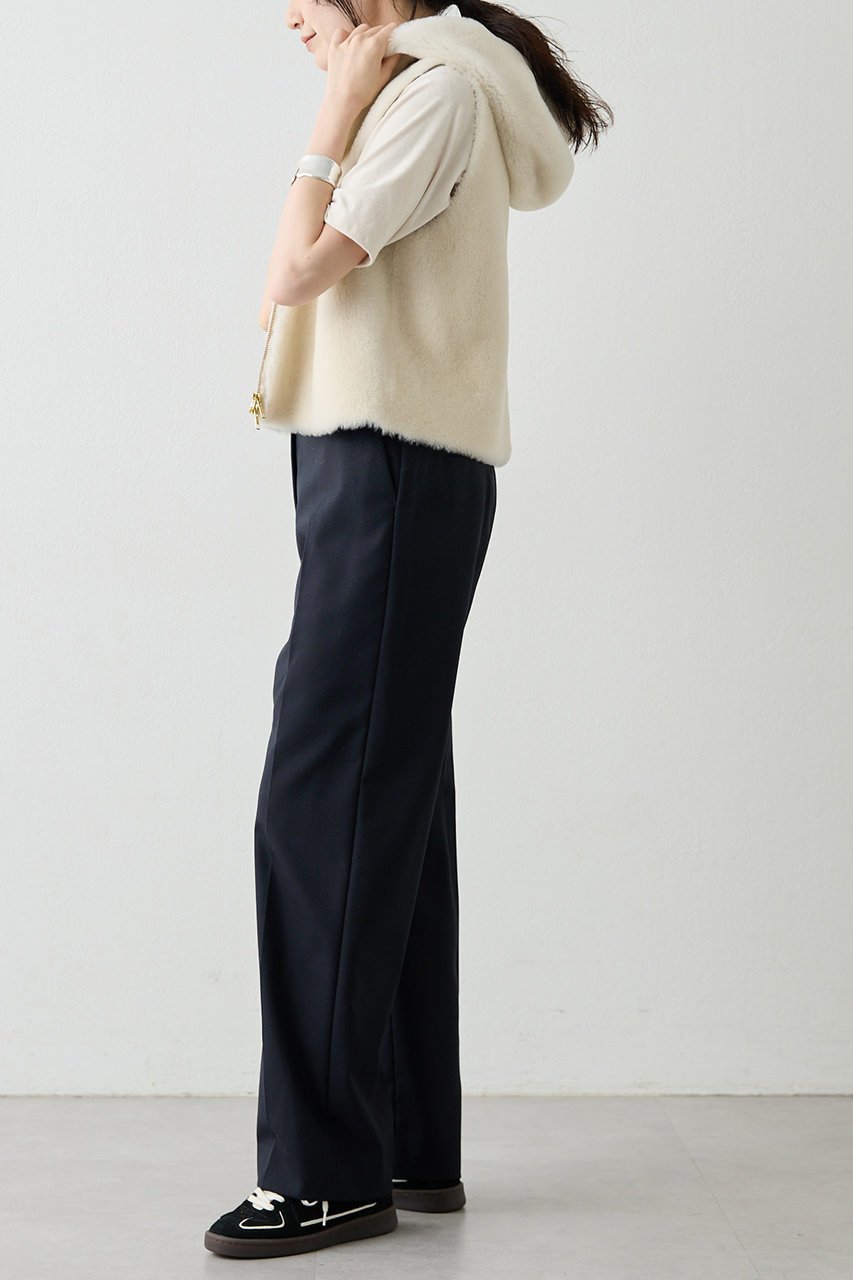 【ウィムガゼット/Whim Gazette】の平織りセンタープレスパンツ 人気、トレンドファッション・服の通販 founy(ファニー) 　ファッション　Fashion　レディースファッション　Fashion for Women　パンツ　Pants & Trousers　2025年　2025　2025-2026秋冬・A/W　Autumn/Winter 2025–26 AW25–26　オックス　Oxford Fabric　シンプル　Simple, Minimal　ジャケット　Jacket, Outerwear　スニーカー　Sneakers, Trainers　センター　Center, Center Line　ワイド　Wide, Wide Fit　エレガント 上品　Elegant　A/W・秋冬　Autumn/Winter　other-3|ID: prp329100004614116 ipo3291000000033035633