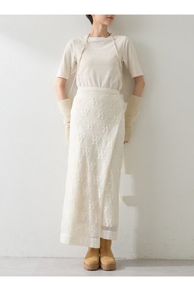 【ウィムガゼット/Whim Gazette】 ジャガードラップスカート人気、トレンドファッション・服の通販 founy(ファニー) ファッション Fashion レディースファッション Fashion for Women スカート Skirts ロングスカート Long Skirts / Maxi & Midi Skirts 2025年 2025 2025-2026秋冬・A/W Autumn/Winter 2025–26 AW25–26 なめらか Smooth, Silky Texture クラシカル Classical, Vintage-Inspired ジャカード／ジャガード Jacquard, Woven Pattern ペチコート Petticoat, Underskirt ボトム Bottoms, Lower Wear ラップ Wrap, Wrap Design ロング Long, Long-Length エレガント 上品 Elegant A/W・秋冬 Autumn/Winter |ID:prp329100004614121