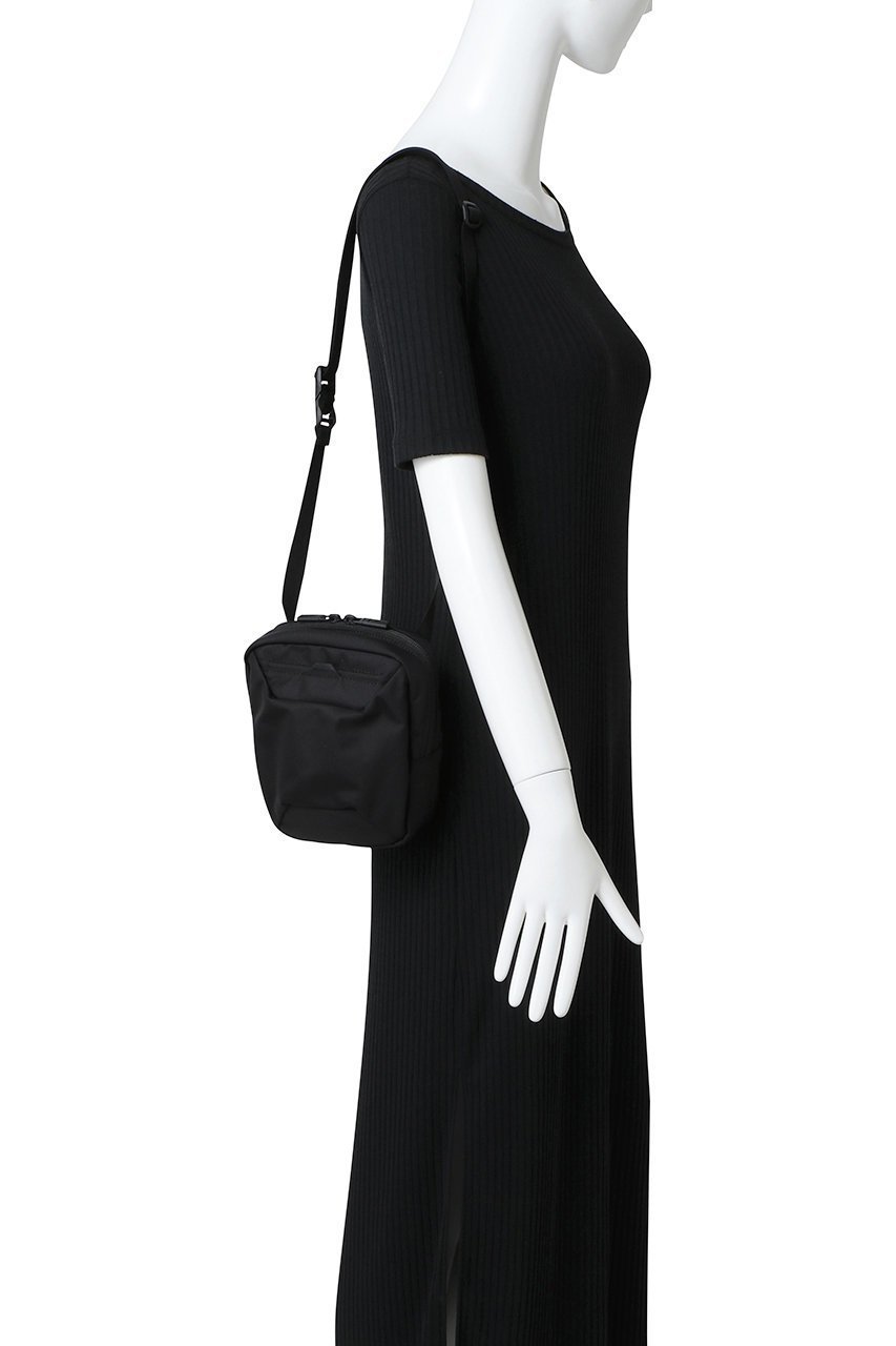 【モノリス/MONOLITH】の【UNISEX】SHOULDER STANDARD SSS 人気、トレンドファッション・服の通販 founy(ファニー) 　ファッション　Fashion　レディースファッション　Fashion for Women　ユニセックス　Unisex, Genderless　アウトドア　Outdoor Clothing　コンパクト　Compact, Small Size　ショルダー　Shoulder, Shoulder Strap　フォルム　Silhouette, Form　ポケット　Pocket, Pocket Detail　ポシェット　Pochette, Mini Bag　マグネット　Magnet, Magnetic Closure　メッシュ　Mesh, Net Fabric　ロング　Long, Long-Length　定番　Standard, Basic Item　旅行　Travel　other-2|ID: prp329100004614945 ipo3291000000036083988