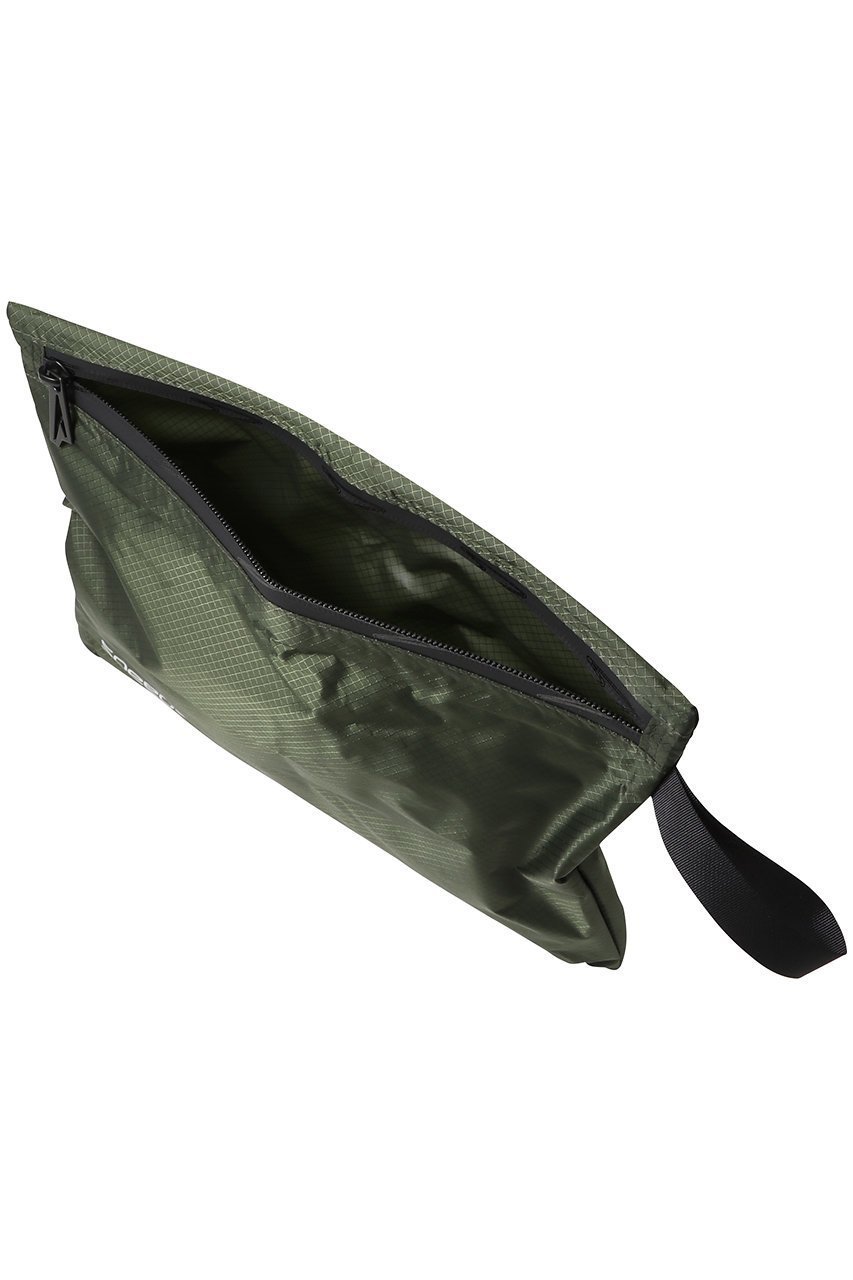 【スピード/Speedo】の【UNISEX】ウォータープルーフフラットポーチ 人気、トレンドファッション・服の通販 founy(ファニー) 　ファッション　Fashion　レディースファッション　Fashion for Women　ポーチ&ミニバッグ　Pouches & Mini Bags　スポーツウェア　Functional & Stylish Sportswear　スポーツバッグ・ジム用ポーチ・バックパック　Gym Bag / Sports Backpack / Pouch for Training　ユニセックス　Unisex, Genderless　アウトドア　Outdoor Clothing　スクエア　Square, Square Shape　スポーツ　Sports, Activewear　フォルム　Silhouette, Form　フラット　Flat, Flat Shoes　ポーチ　Pouch, Small Case　ワーク　Workwear, Utility Style　旅行　Travel　other-2|ID: prp329100004614955 ipo3291000000035864834