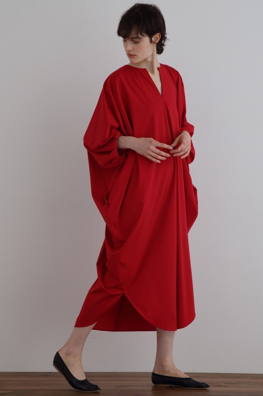 【ル フィル/LE PHIL】のコンパクトポンチタックワンピース 人気、トレンドファッション・服の通販 founy(ファニー) 　ファッション　Fashion　レディースファッション　Fashion for Women　ワンピース　Dresses　チュニック　Tunic Tops & Dresses　コンパクト　Compact, Small Size　スリット　Slit, Slit Detail　チュニック　Tunic, Long Top　ドレープ　Drape, Draping Fabric　ロング　Long, Long-Length　other-2|ID: prp329100004614980 ipo3291000000033047981