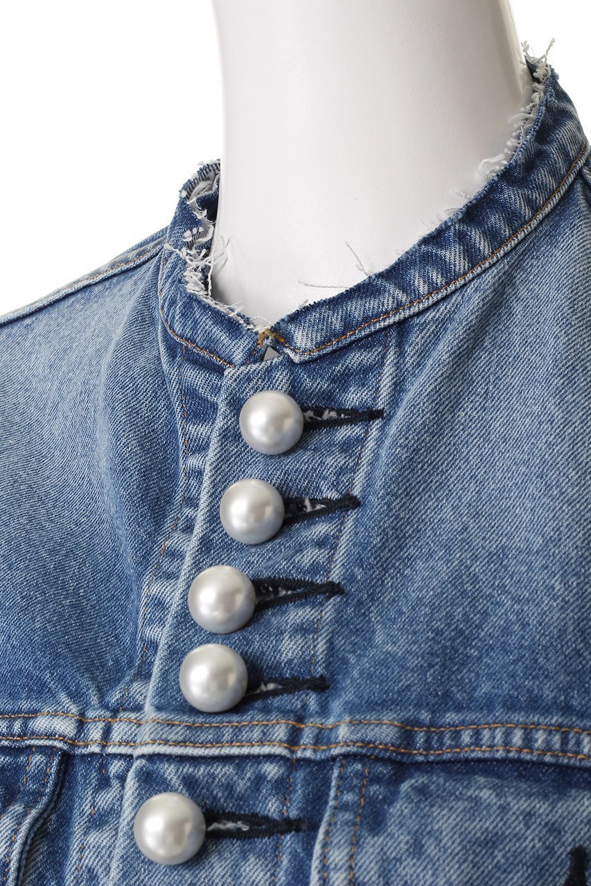 【チノ/CINOH】のデニム パール ボタン ジャケット 人気、トレンドファッション・服の通販 founy(ファニー) 　ファッション　Fashion　レディースファッション　Fashion for Women　アウター　Coat / Outerwear Collection　レディースジャケット・軽アウター　Jackets　ショート　Short, Short Length　ジャケット　Jacket, Outerwear　デニム　Denim, Jeans Material　トレンド　Trend, Trending Now　バランス　Balance, Style Balance　パール　Pearl, Pearl Accent　フェミニン　Feminine, Girly　フォルム　Silhouette, Form　フロント　Front, Front Design　ワイド　Wide, Wide Fit　other-6|ID: prp329100004615011 ipo3291000000036047016