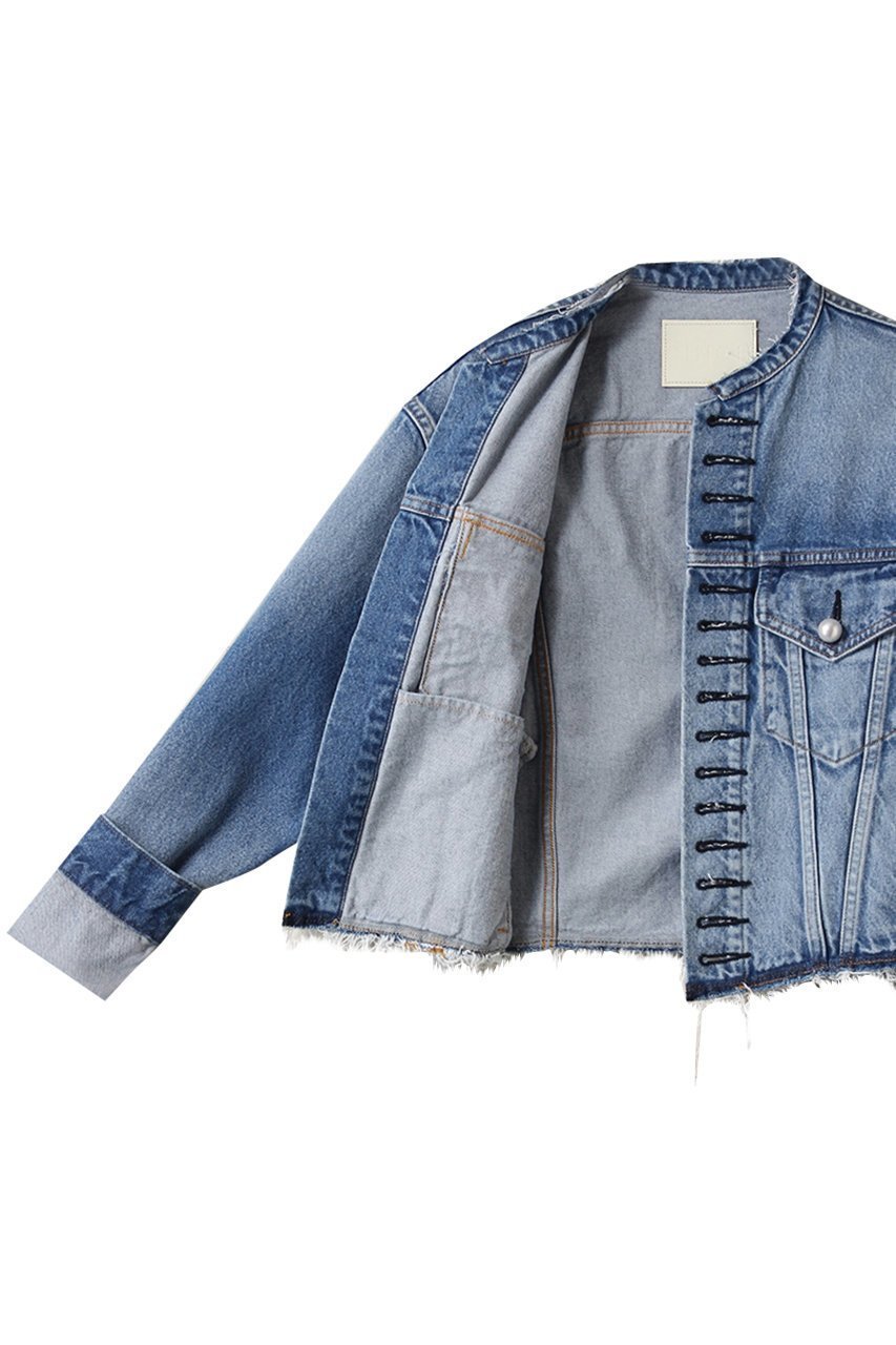 【チノ/CINOH】のデニム パール ボタン ジャケット 人気、トレンドファッション・服の通販 founy(ファニー) 　ファッション　Fashion　レディースファッション　Fashion for Women　アウター　Coat / Outerwear Collection　レディースジャケット・軽アウター　Jackets　ショート　Short, Short Length　ジャケット　Jacket, Outerwear　デニム　Denim, Jeans Material　トレンド　Trend, Trending Now　バランス　Balance, Style Balance　パール　Pearl, Pearl Accent　フェミニン　Feminine, Girly　フォルム　Silhouette, Form　フロント　Front, Front Design　ワイド　Wide, Wide Fit　other-8|ID: prp329100004615011 ipo3291000000036047021