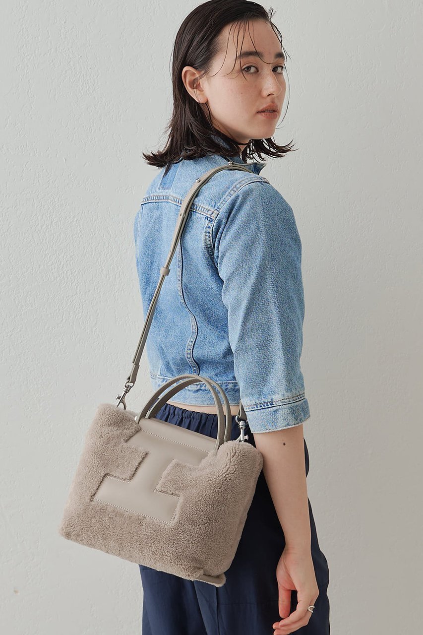 【イアクッチ/IACUCCI】のソルベット S MONTONE/RUGA 人気、トレンドファッション・服の通販 founy(ファニー) ファッション Fashion レディースファッション Fashion for Women バッグ Bags コレクション Collection, Seasonal Line コンパクト Compact, Small Size 財布 Wallet, Purse チャーム Charm, Pendant 人気 Popular, Best Seller ポーチ Pouch, Small Case ムートン Shearling, Mouton 冬 Winter / This Winter おすすめ Recommended / Our Picks 旅行 Travel エレガント 上品 Elegant other-4|ID: prp329100004615908 ipo3291000000035713336