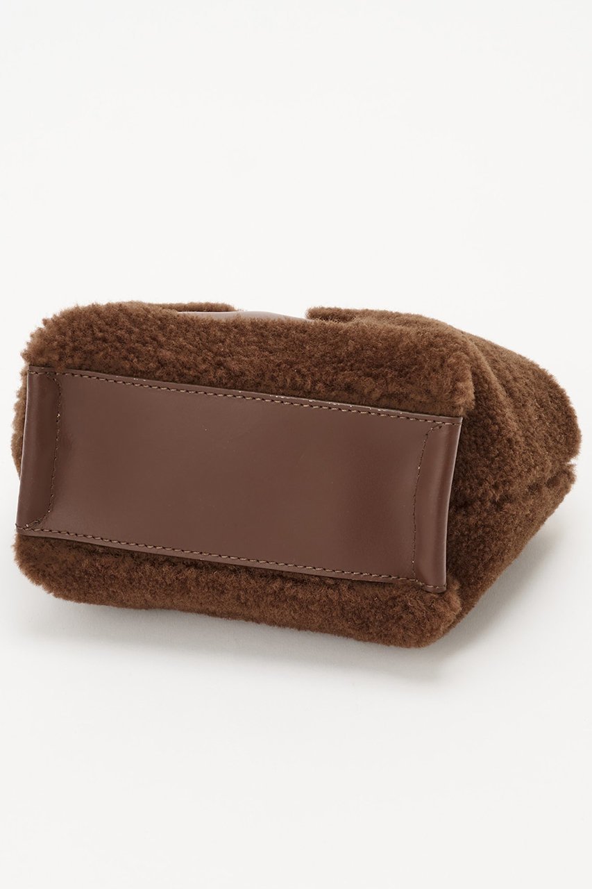 【イアクッチ/IACUCCI】のソルベット XS MONTONE/RUGA 人気、トレンドファッション・服の通販 founy(ファニー) ファッション Fashion レディースファッション Fashion for Women バッグ Bags アクセサリー Fashion Accessories コレクション Collection, Seasonal Line コンパクト Compact, Small Size チャーム Charm, Pendant 人気 Popular, Best Seller ポーチ Pouch, Small Case ムートン Shearling, Mouton 冬 Winter / This Winter おすすめ Recommended / Our Picks 旅行 Travel エレガント 上品 Elegant other-6|ID: prp329100004615909 ipo3291000000036012436