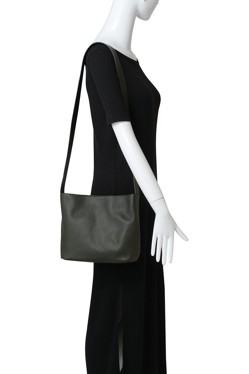 【プレインピープル/PLAIN PEOPLE】の【TIDI AND AUGUST】スクエアショルダーバッグ 人気、トレンドファッション・服の通販 founy(ファニー) 　ファッション　Fashion　レディースファッション　Fashion for Women　バッグ　Bags　2025年　2025　2025-2026秋冬・A/W　Autumn/Winter 2025–26 AW25–26　なめらか　Smooth, Silky Texture　コンパクト　Compact, Small Size　シンプル　Simple, Minimal　スクエア　Square, Square Shape　フォルム　Silhouette, Form　エレガント 上品　Elegant　A/W・秋冬　Autumn/Winter　other-2|ID: prp329100004615910 ipo3291000000033059102