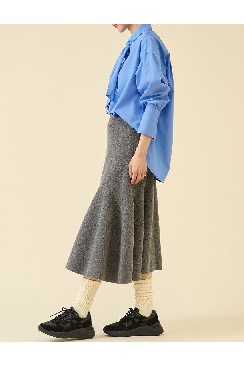【マルティニーク/martinique】のESSENTIAL ボウタイブラウス 人気、トレンドファッション・服の通販 founy(ファニー) 　ファッション　Fashion　レディースファッション　Fashion for Women　トップス・カットソー　Cut & Sew Tops　シャツ・ブラウス・オフィスカジュアル　Elegant Blouses & Button-Ups　2025年　2025　2025-2026秋冬・A/W　Autumn/Winter 2025–26 AW25–26　おすすめ　Recommended / Our Picks　ジャケット　Jacket, Outerwear　スリーブ　Sleeve, Long Sleeve / Short Sleeve　ロング　Long, Long-Length　冬　Winter / This Winter　秋　Autumn　A/W・秋冬　Autumn/Winter　other-6|ID: prp329100004615987 ipo3291000000033059914