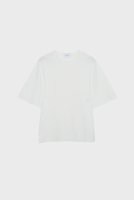 【スタニングルアー/STUNNING LURE】のrハーフスリーブニットTシャツ 人気、トレンドファッション・服の通販 founy(ファニー) ファッション Fashion レディースファッション Fashion for Women トップス・カットソー Cut & Sew Tops ニット Knit Tops & Sweaters シャツ・ブラウス・オフィスカジュアル Elegant Blouses & Button-Ups ロングTシャツ・Tシャツ Longline T-Shirts & Tees カジュアルプルオーバー・ニットトップス Pullovers & Knit Tops / Casual Pullovers シェイプ Shape, Slim Fit ショルダー Shoulder, Shoulder Strap 夏 Summer 新作・新入荷 New Arrivals / New In |ID:prp329100004616046