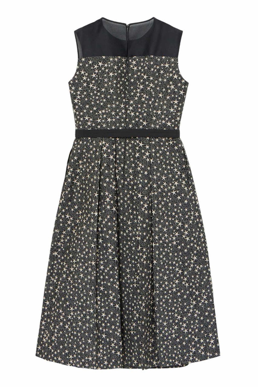 【アナイ/ANAYI】のスターダストジャガードシアーヨークワンピース 人気、トレンドファッション・服の通販 founy(ファニー) 　ファッション　Fashion　レディースファッション　Fashion for Women　ワンピース　Dresses　チュニック　Tunic Tops & Dresses　イタリア　Italy　エレガント 上品　Elegant　オーガンジー　Organza Fabric　コレクション　Collection, Seasonal Line　ジャカード／ジャガード　Jacquard, Woven Pattern　チュニック　Tunic, Long Top　テクスチャー　Texture, Textured Fabric　ノースリーブ　Sleeveless, No-Sleeve　バレエ　Ballet, Ballet Style　ビジュー　Bijou, Jewel-like Accent　フォルム　Silhouette, Form　フレア　Flare, Flared　ボレロ　Bolero, Short Cardigan　モチーフ　Motif, Design Theme　ヨーク　Yoke, Yoke Design　冬　Winter / This Winter　再入荷　Restock / Back in Stock　おすすめ　Recommended / Our Picks　other-2|ID: prp329100004616885 ipo3291000000033075595