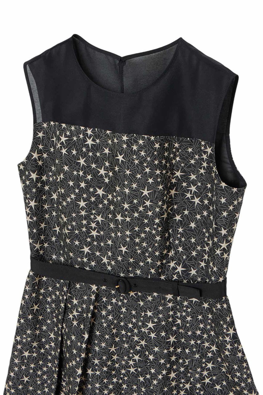 【アナイ/ANAYI】のスターダストジャガードシアーヨークワンピース 人気、トレンドファッション・服の通販 founy(ファニー) 　ファッション　Fashion　レディースファッション　Fashion for Women　ワンピース　Dresses　チュニック　Tunic Tops & Dresses　イタリア　Italy　エレガント 上品　Elegant　オーガンジー　Organza Fabric　コレクション　Collection, Seasonal Line　ジャカード／ジャガード　Jacquard, Woven Pattern　チュニック　Tunic, Long Top　テクスチャー　Texture, Textured Fabric　ノースリーブ　Sleeveless, No-Sleeve　バレエ　Ballet, Ballet Style　ビジュー　Bijou, Jewel-like Accent　フォルム　Silhouette, Form　フレア　Flare, Flared　ボレロ　Bolero, Short Cardigan　モチーフ　Motif, Design Theme　ヨーク　Yoke, Yoke Design　冬　Winter / This Winter　再入荷　Restock / Back in Stock　おすすめ　Recommended / Our Picks　other-4|ID: prp329100004616885 ipo3291000000033075598