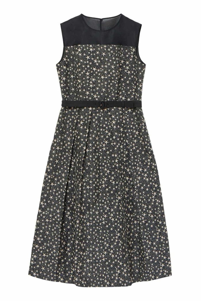 【アナイ/ANAYI】のスターダストジャガードシアーヨークワンピース インテリア・キッズ・メンズ・レディースファッション・服の通販 founy(ファニー) https://founy.com/ ファッション Fashion レディースファッション Fashion for Women ワンピース Dresses チュニック Tunic Tops & Dresses イタリア Italy エレガント 上品 Elegant オーガンジー Organza Fabric コレクション Collection, Seasonal Line ジャカード／ジャガード Jacquard, Woven Pattern チュニック Tunic, Long Top テクスチャー Texture, Textured Fabric ノースリーブ Sleeveless, No-Sleeve バレエ Ballet, Ballet Style ビジュー Bijou, Jewel-like Accent フォルム Silhouette, Form フレア Flare, Flared ボレロ Bolero, Short Cardigan モチーフ Motif, Design Theme ヨーク Yoke, Yoke Design 冬 Winter / This Winter おすすめ Recommended / Our Picks |ID: prp329100004616885 ipo3291000000036139187