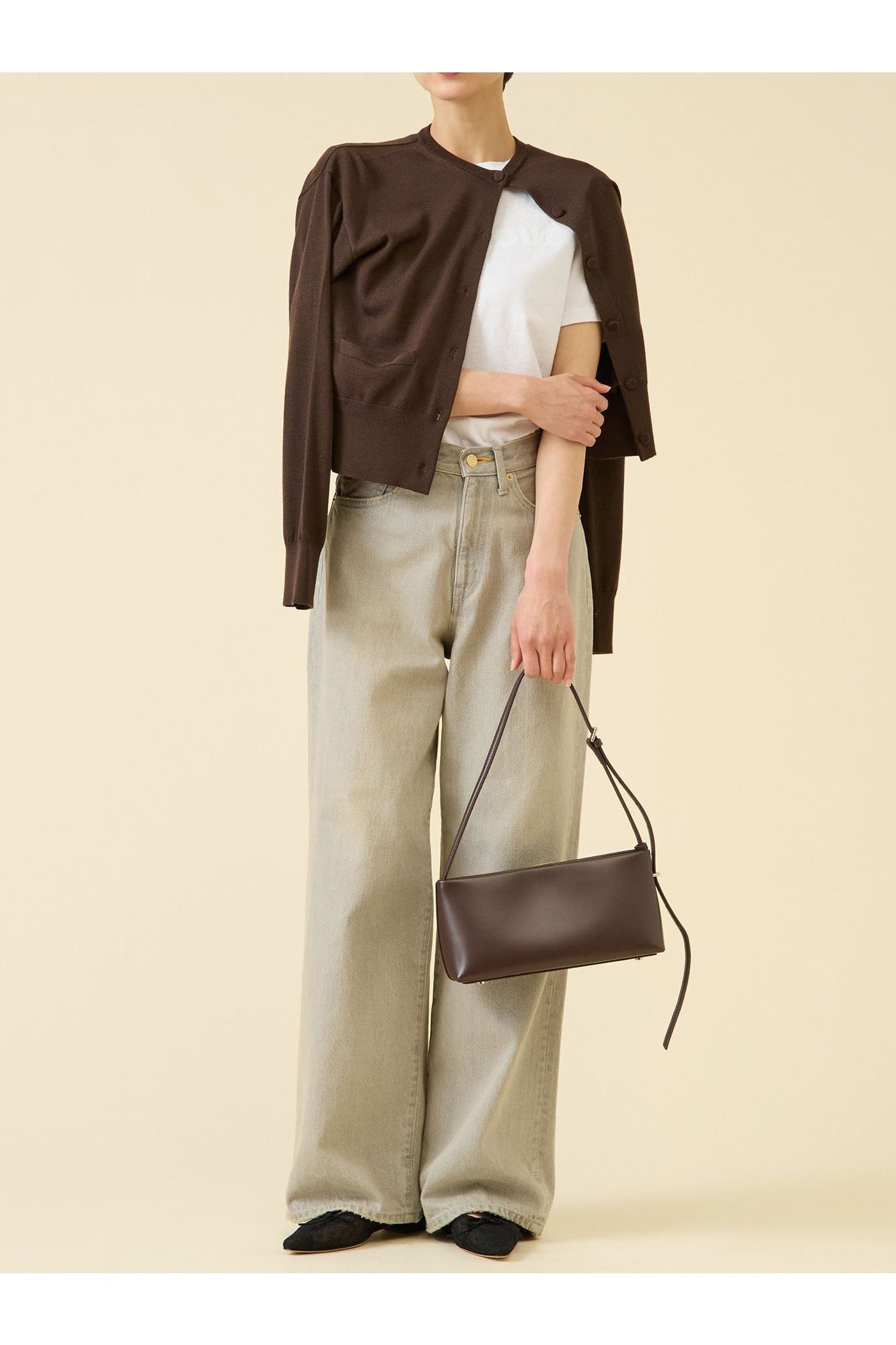 【マルティニーク/martinique】の《定番》ESSENTIALカーディガン(アンサンブル可) 人気、トレンドファッション・服の通販 founy(ファニー) 　ファッション　Fashion　レディースファッション　Fashion for Women　トップス・カットソー　Cut & Sew Tops　ニット　Knit Tops & Sweaters　カーディガン・羽織り　Layered Style Cardigans　アンサンブルニット　Knit Ensembles & Twin Sets　2025年　2025　2025-2026秋冬・A/W　Autumn/Winter 2025–26 AW25–26　おすすめ　Recommended / Our Picks　アクセサリー　Fashion Accessories　アンサンブル　Ensemble Set　カーディガン　Cardigan, Knitwear　ネックレス　Necklace, Pendant Necklace　フェミニン　Feminine, Girly　定番　Standard, Basic Item　秋　Autumn　A/W・秋冬　Autumn/Winter　other-5|ID: prp329100004616901 ipo3291000000033075762