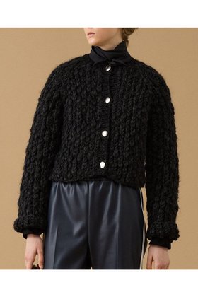 【サードマガジン/THIRD MAGAZINE】 【別注】NEPAL HAND KNIT/スラブハンドニットショートカーディガン人気、トレンドファッション・服の通販 founy(ファニー) ファッション Fashion レディースファッション Fashion for Women トップス・カットソー Cut & Sew Tops ニット Knit Tops & Sweaters カーディガン・羽織り Layered Style Cardigans 2025年 2025 2025-2026秋冬・A/W Autumn/Winter 2025–26 AW25–26 カーディガン Cardigan, Knitwear コンパクト Compact, Small Size ショート Short, Short Length メタル Metal, Metal Parts 別注 Limited Edition, Custom Order 手編み Hand-Knitted, Handmade Knit A/W・秋冬 Autumn/Winter |ID:prp329100004618154