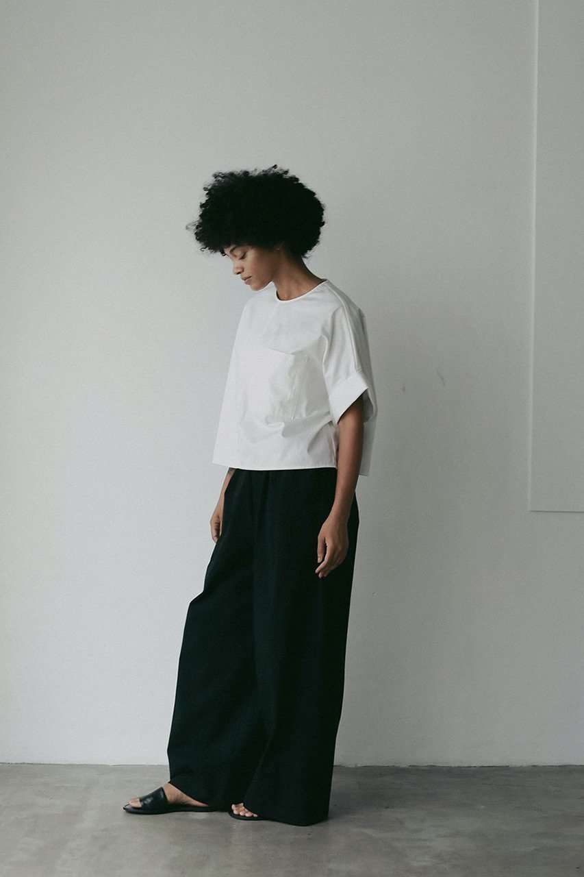 【ハー/HER.】のターンアップカフスブラウス 人気、トレンドファッション・服の通販 founy(ファニー) ファッション Fashion レディースファッション Fashion for Women トップス・カットソー Cut & Sew Tops シャツ・ブラウス・オフィスカジュアル Elegant Blouses & Button-Ups カフス Cuff Design サテン Satin, Glossy Fabric ショート Short, Short Length シンプル Simple, Minimal スリーブ Sleeve, Long Sleeve / Short Sleeve ポケット Pocket, Pocket Detail other-7|ID: prp329100004618612 ipo3291000000035277550