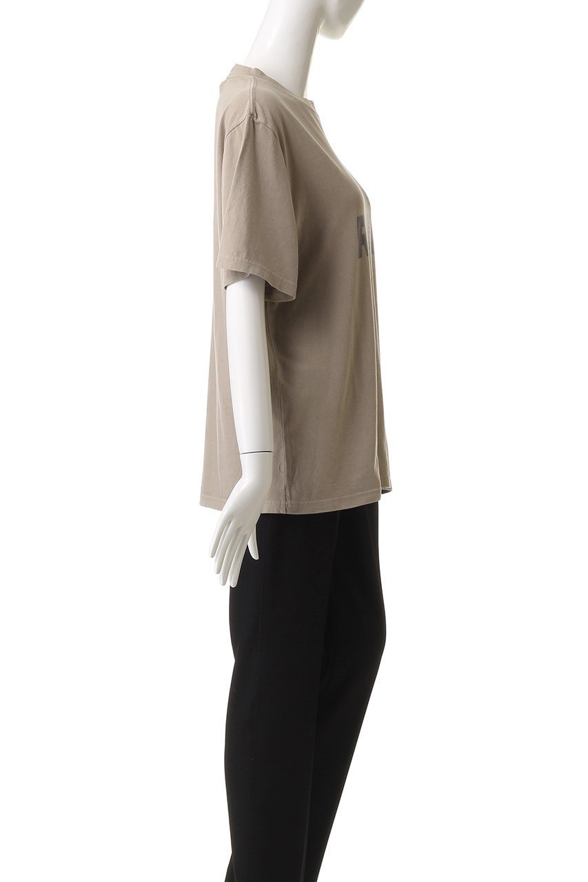 【エリオポール/heliopole】の【REMI RELIEF】ハード SPレギュラーTシャツ 人気、トレンドファッション・服の通販 founy(ファニー) 　ファッション　Fashion　レディースファッション　Fashion for Women　トップス・カットソー　Cut & Sew Tops　シャツ・ブラウス・オフィスカジュアル　Elegant Blouses & Button-Ups　ロングTシャツ・Tシャツ　Longline T-Shirts & Tees　カットソー・ベーシックTシャツ　Cut-and-Sewn Tops / Stretch Tees & Basics　2025年　2025　2025-2026秋冬・A/W　Autumn/Winter 2025–26 AW25–26　ショート　Short, Short Length　スリーブ　Sleeve, Long Sleeve / Short Sleeve　フロント　Front, Front Design　レギュラー　Regular, Standard Fit　A/W・秋冬　Autumn/Winter　other-3|ID: prp329100004619126 ipo3291000000033123798
