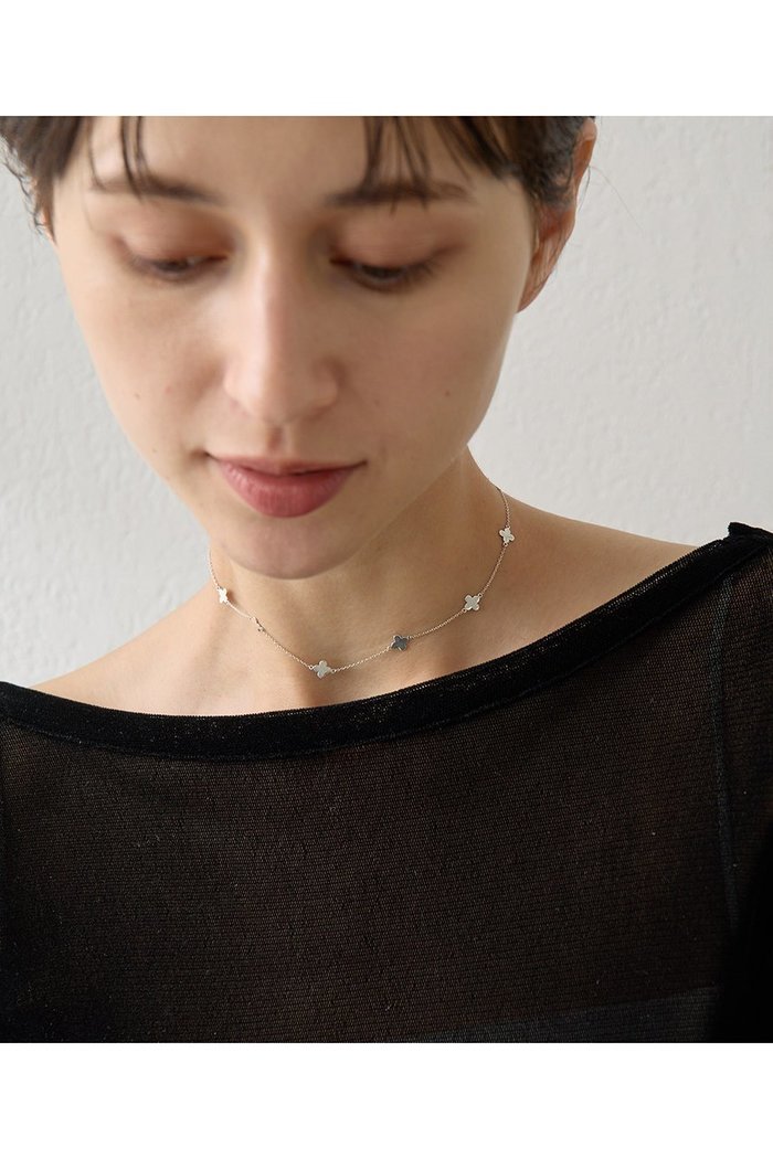 【ウィムガゼット/Whim Gazette】の【Hoaw.】Flower Chain ネックレス インテリア・キッズ・メンズ・レディースファッション・服の通販 founy(ファニー) https://founy.com/ ファッション Fashion レディースファッション Fashion for Women ジュエリー Jewelry ネックレス Necklaces & Pendants アクセサリー Fashion Accessories シューズ Shoes, Footwear シルバー Silver, Metallic Silver ジュエリー Jewelry, Accessories スタンダード Standard, Basic チェーン Chain, Chain Strap ネックレス Necklace, Pendant Necklace フラワー Flower, Floral ブレスレット Bracelet, Wristband おすすめ Recommended / Our Picks エレガント 上品 Elegant |ID: prp329100004620143 ipo3291000000036131559