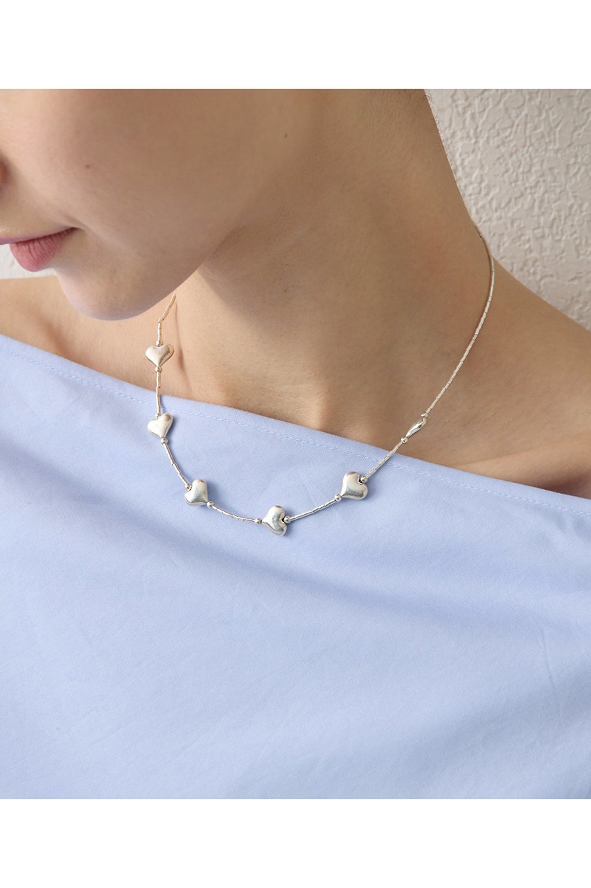 【ウィムガゼット/Whim Gazette】の【Hoaw.】Heartビース ショートネックレス 人気、トレンドファッション・服の通販 founy(ファニー) 　ファッション　Fashion　レディースファッション　Fashion for Women　ジュエリー　Jewelry　ネックレス　Necklaces & Pendants　アクセサリー　Fashion Accessories　コンパクト　Compact, Small Size　シューズ　Shoes, Footwear　ショート　Short, Short Length　シルバー　Silver, Metallic Silver　スタンダード　Standard, Basic　チューブ　Tube, Tube Top　なめらか　Smooth, Silky Texture　ネックレス　Necklace, Pendant Necklace　バランス　Balance, Style Balance　フォルム　Silhouette, Form　モダン　Modern, Contemporary　おすすめ　Recommended / Our Picks　エレガント 上品　Elegant　other-4|ID: prp329100004620151 ipo3291000000035815563