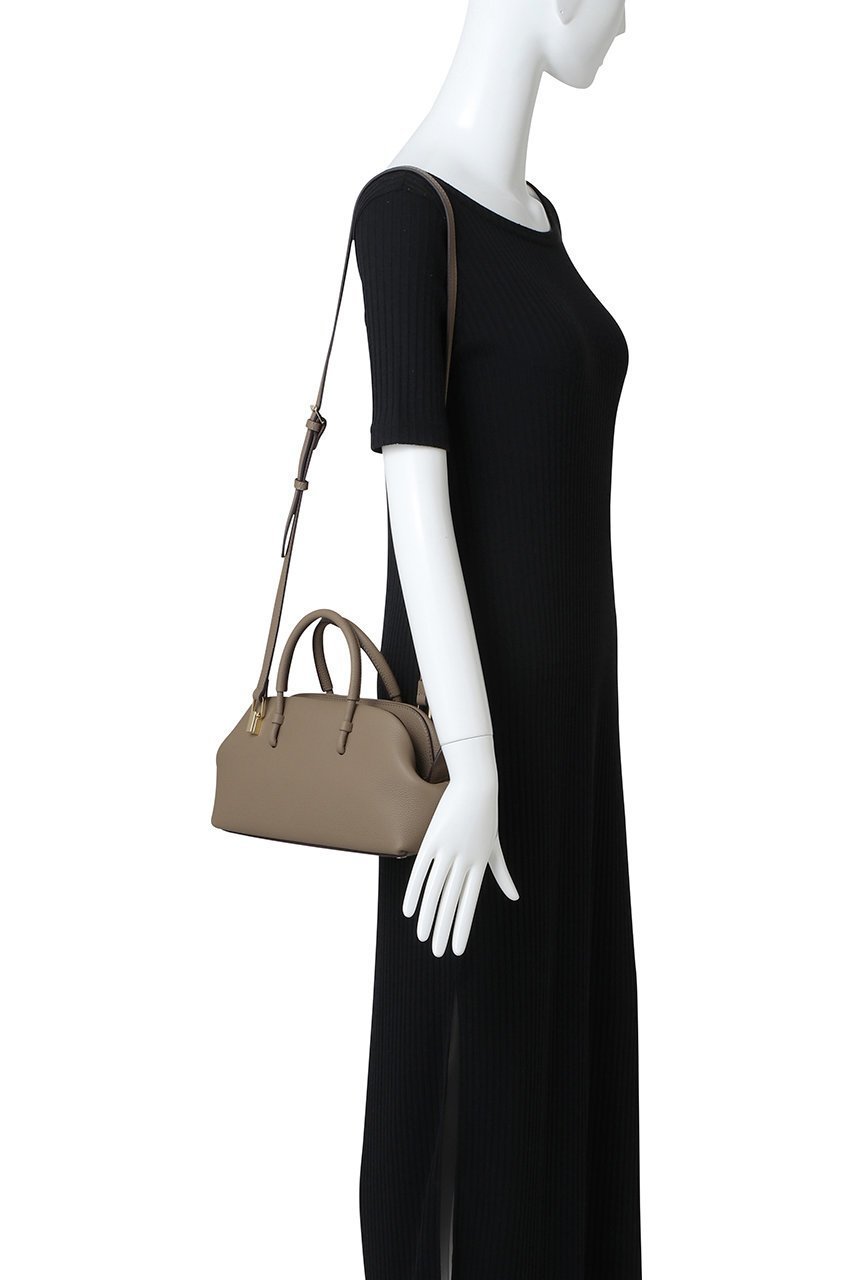 【マルティニーク/martinique】の【PUNTI】WALTZ-WIDE バッグ 人気、トレンドファッション・服の通販 founy(ファニー) 　ファッション　Fashion　レディースファッション　Fashion for Women　バッグ　Bags　2025年　2025　2025-2026秋冬・A/W　Autumn/Winter 2025–26 AW25–26　クラシック　Classic, Timeless Style　ショルダー　Shoulder, Shoulder Strap　エレガント 上品　Elegant　A/W・秋冬　Autumn/Winter　other-2|ID: prp329100004620161 ipo3291000000033137873