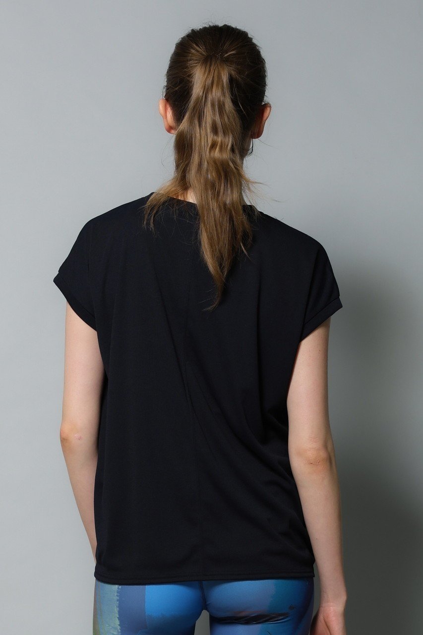 【ジュリエ/Julier】の【定番】フィールフライス半袖トップス 人気、トレンドファッション・服の通販 founy(ファニー) 　ファッション　Fashion　レディースファッション　Fashion for Women　トップス・カットソー　Cut & Sew Tops　スポーツウェア　Functional & Stylish Sportswear　スポーツ トップス　Athletic Tops / Workout Tops / Training Shirts　シンプル　Simple, Minimal　スポーツ　Sports, Activewear　スリーブ　Sleeve, Long Sleeve / Short Sleeve　フレンチ　French, French Style　人気　Popular, Best Seller　半袖　Short Sleeve, Half Sleeve　定番　Standard, Basic Item　新作・新入荷　New Arrivals / New In　other-7|ID: prp329100004620179 ipo3291000000033138032