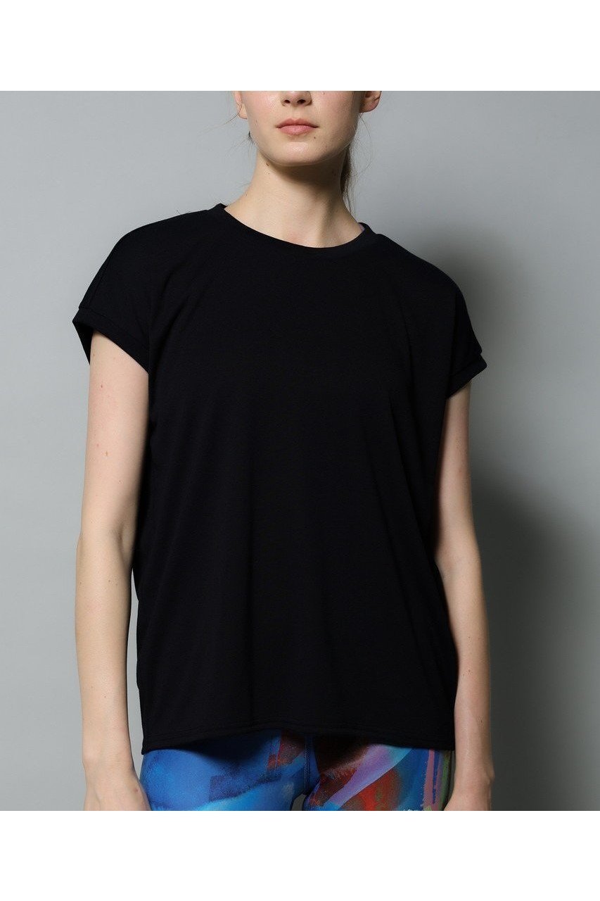 【ジュリエ/Julier】の【定番】フィールフライス半袖トップス 人気、トレンドファッション・服の通販 founy(ファニー) 　ファッション　Fashion　レディースファッション　Fashion for Women　トップス・カットソー　Cut & Sew Tops　スポーツウェア　Functional & Stylish Sportswear　スポーツ トップス　Athletic Tops / Workout Tops / Training Shirts　シンプル　Simple, Minimal　スポーツ　Sports, Activewear　スリーブ　Sleeve, Long Sleeve / Short Sleeve　フレンチ　French, French Style　人気　Popular, Best Seller　半袖　Short Sleeve, Half Sleeve　定番　Standard, Basic Item　新作・新入荷　New Arrivals / New In　other-8|ID: prp329100004620179 ipo3291000000033138033